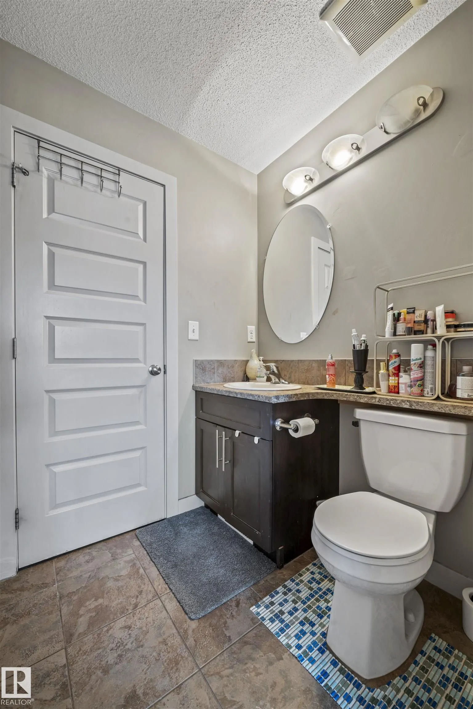 520 CHAPPELLE Drive
