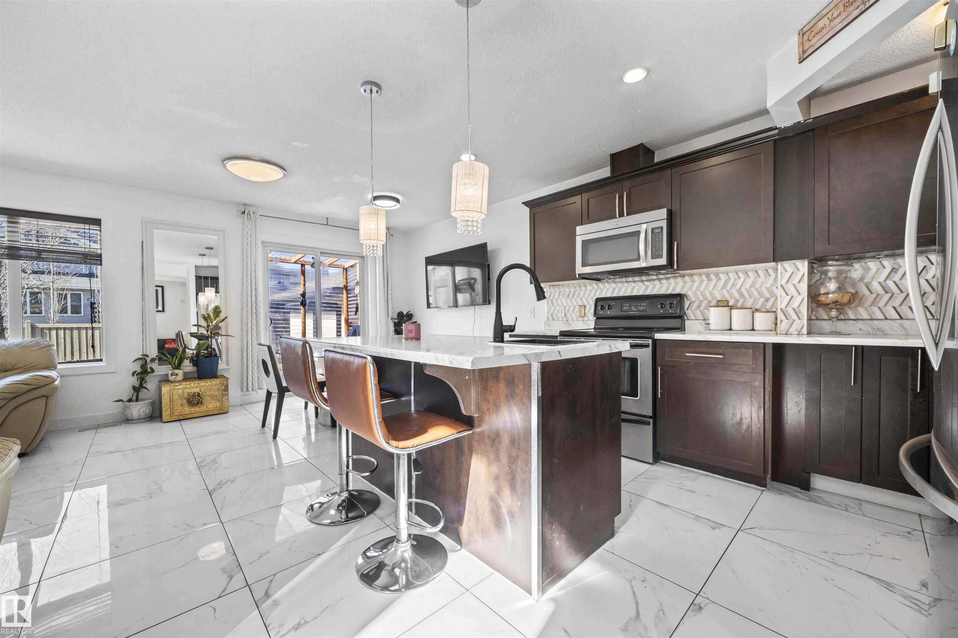 520 CHAPPELLE Drive