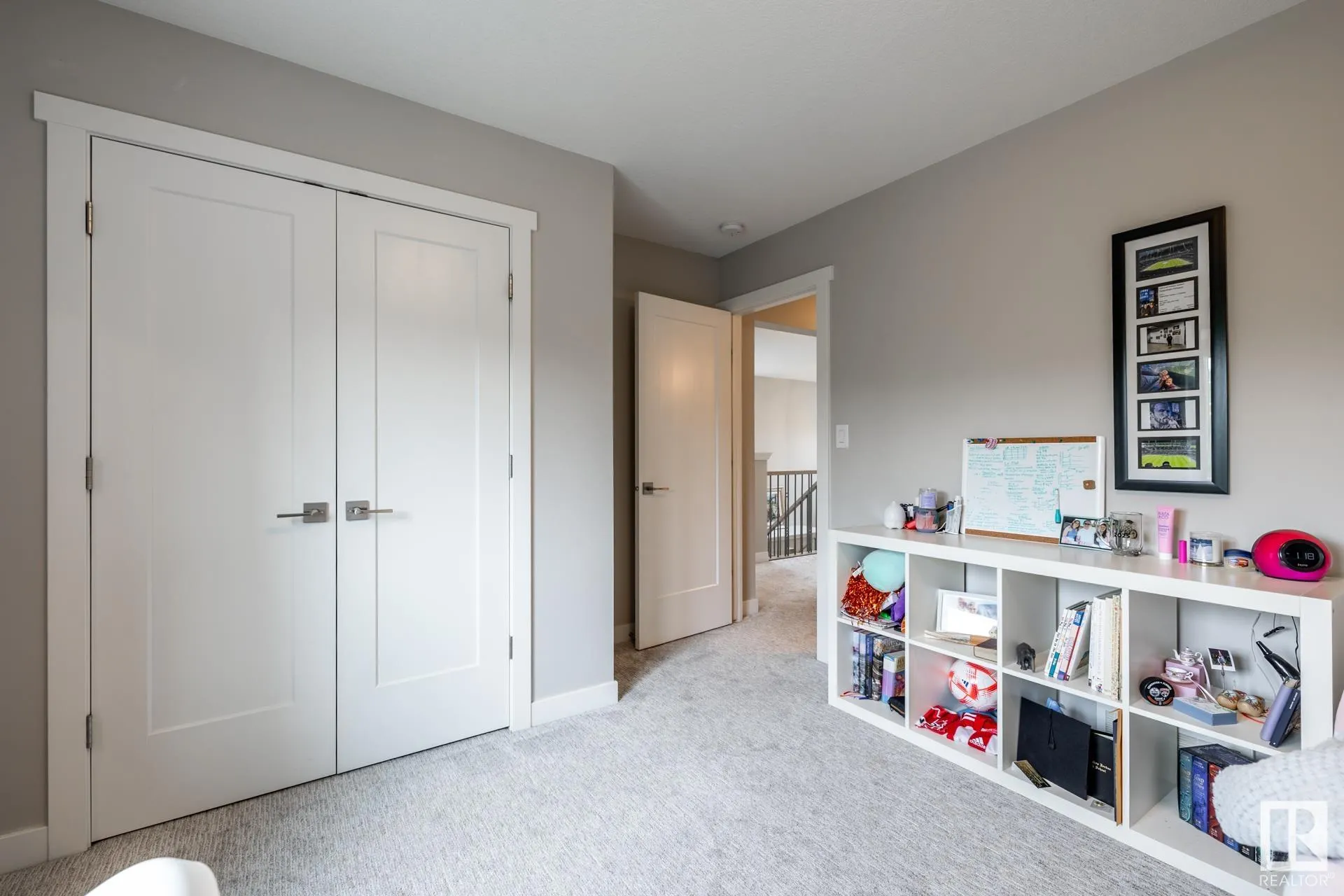 102 AVEBURY Court