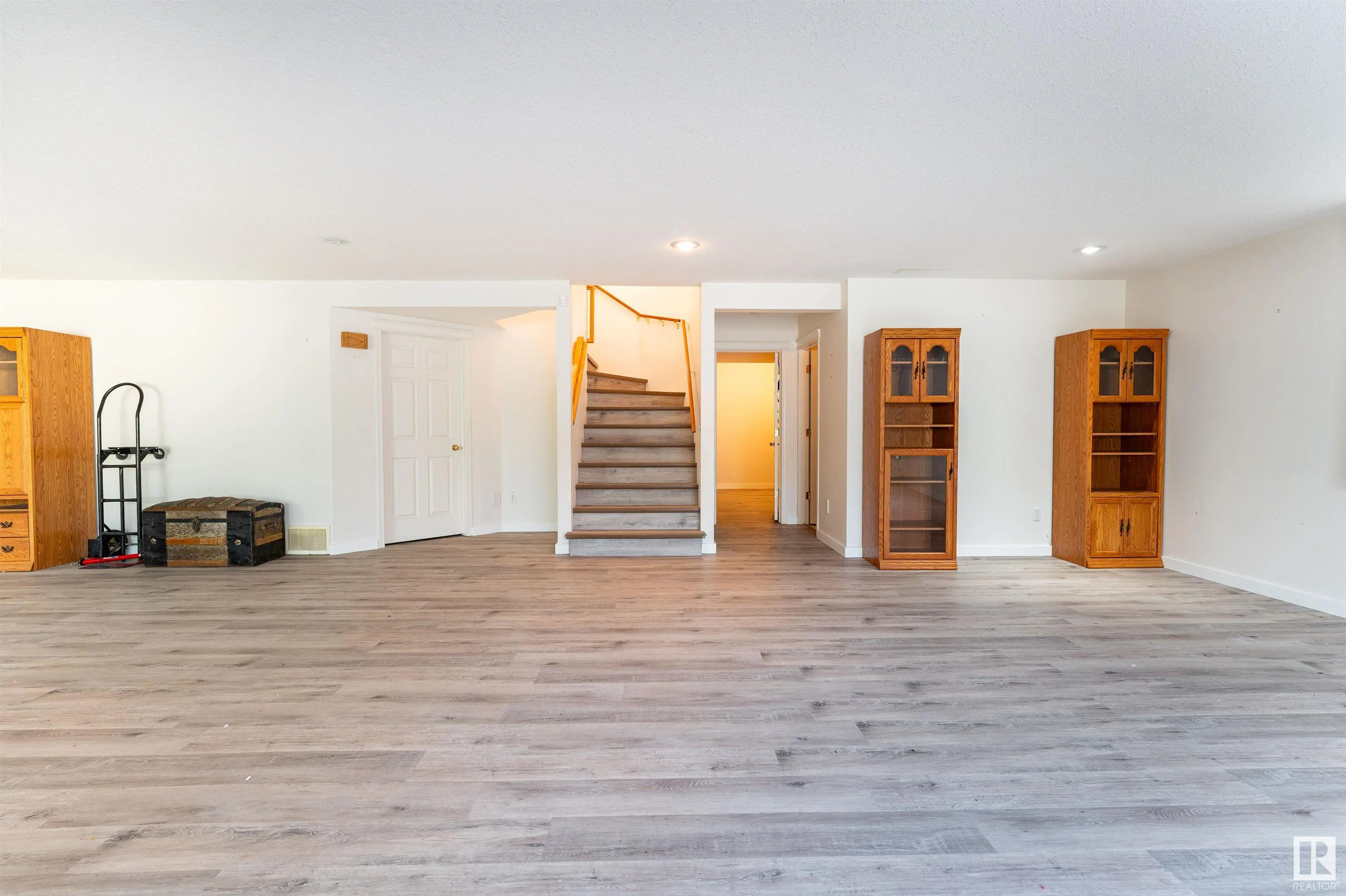 183 RIDGEHAVEN Crescent