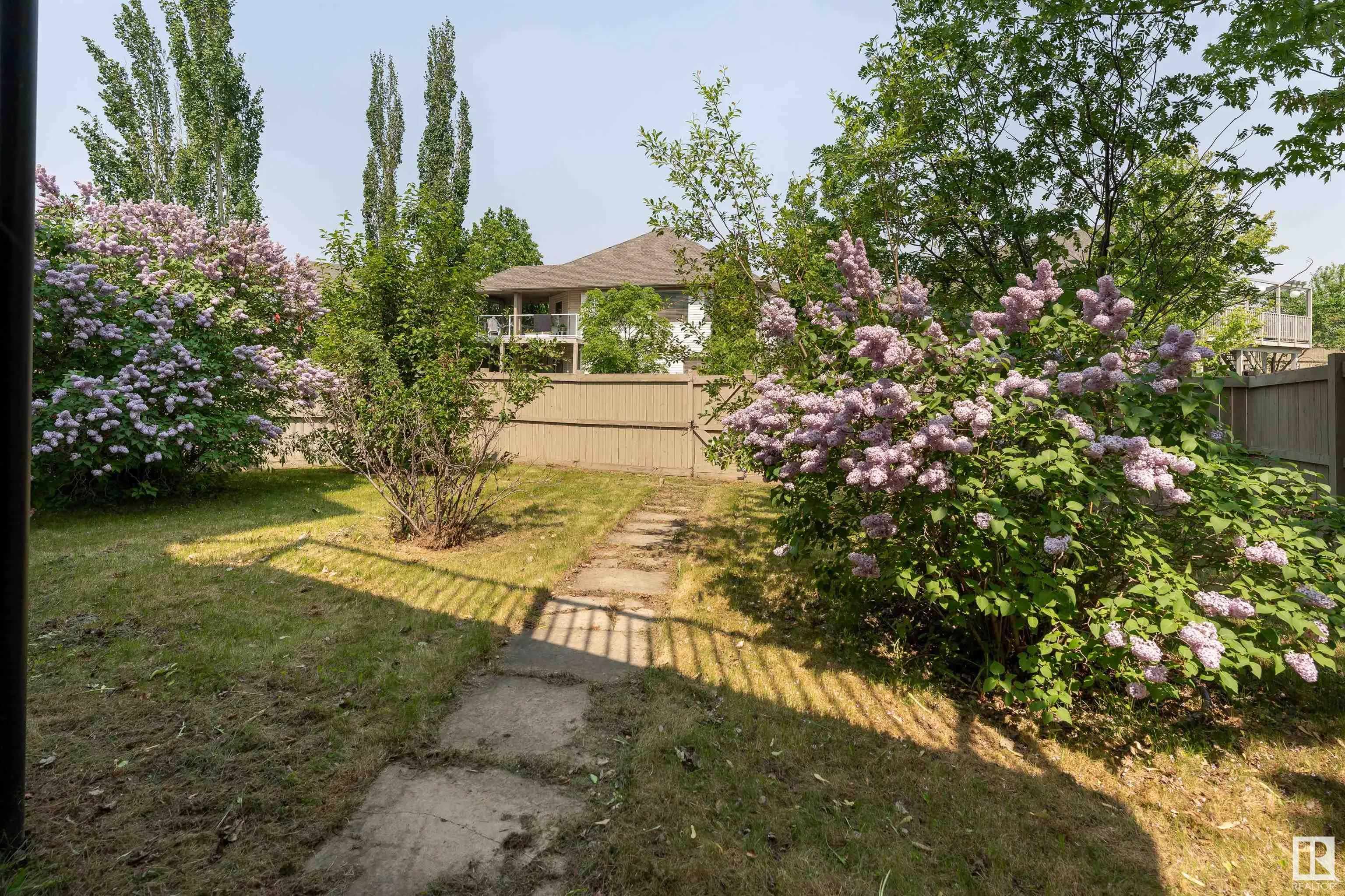 183 RIDGEHAVEN Crescent