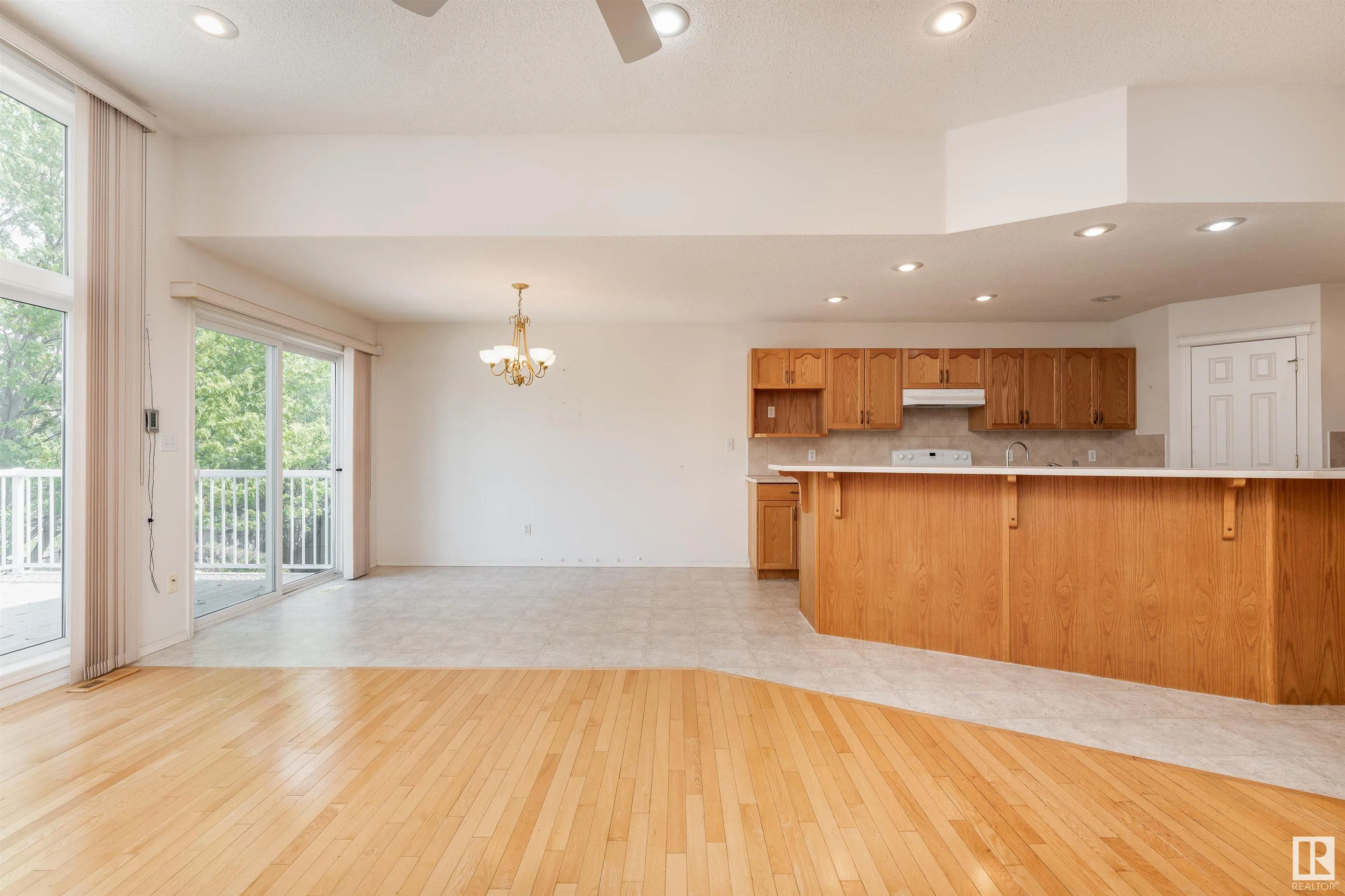 183 RIDGEHAVEN Crescent