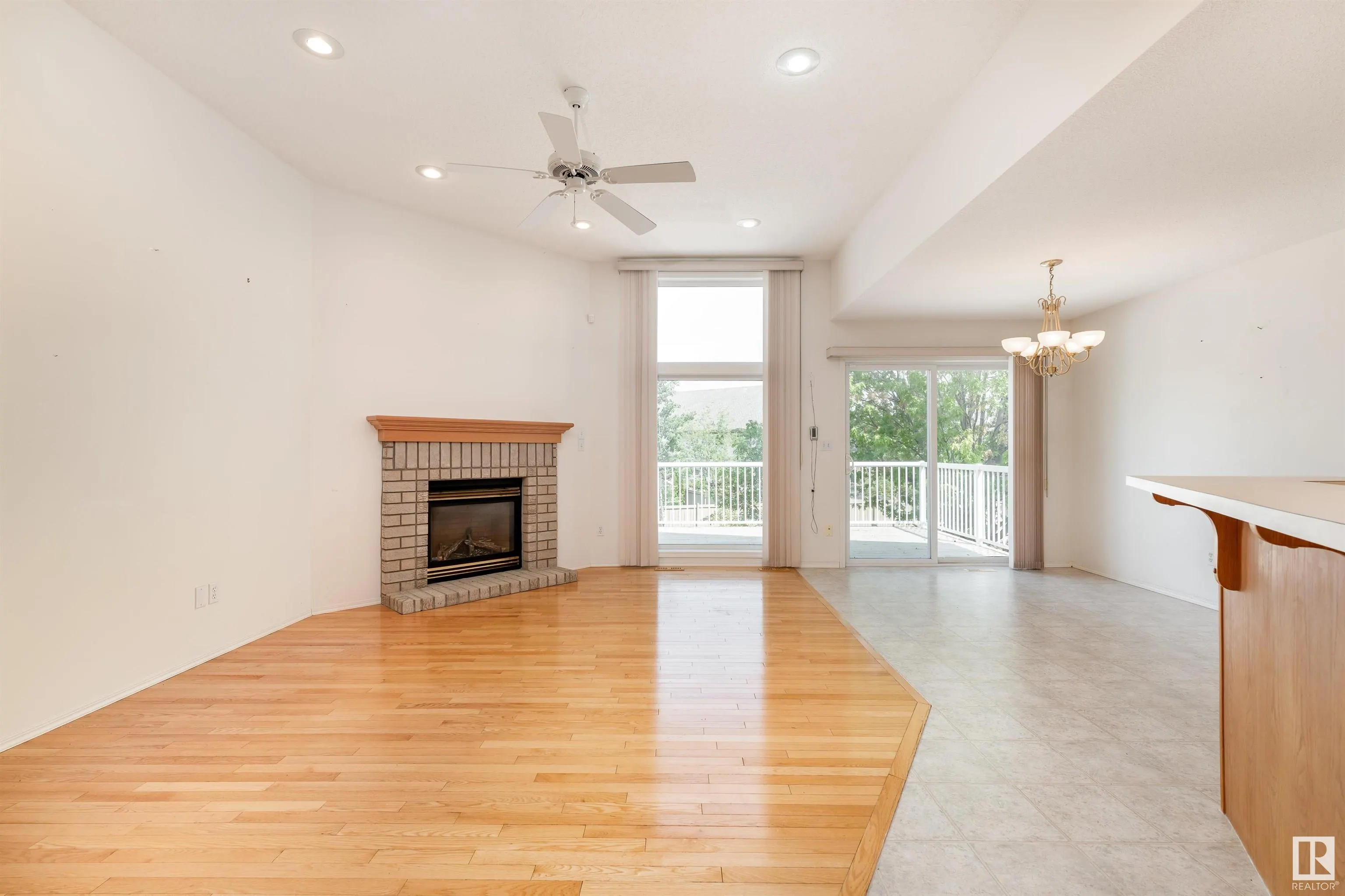 183 RIDGEHAVEN Crescent
