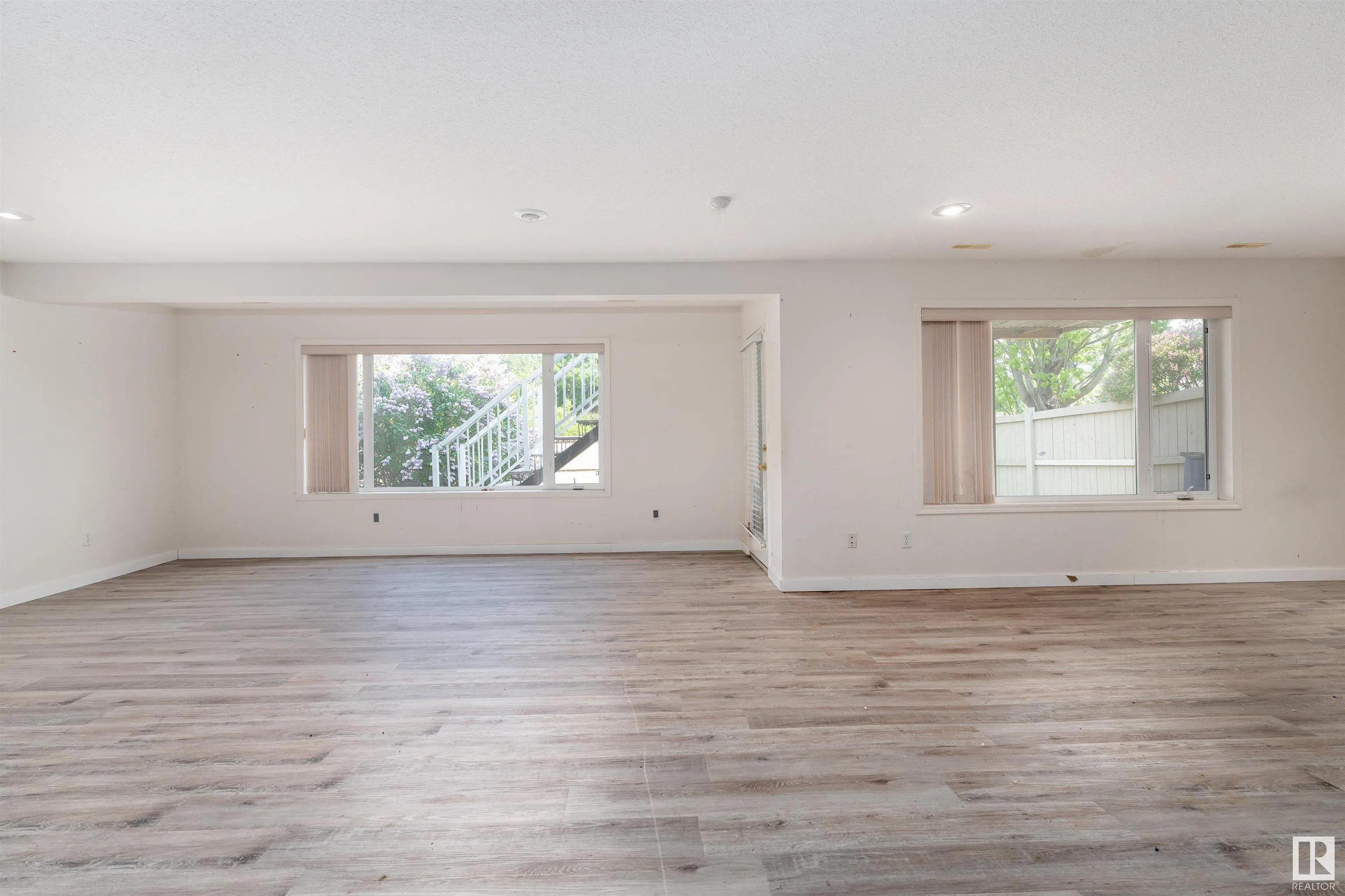 183 RIDGEHAVEN Crescent