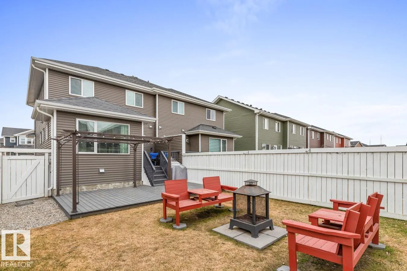 254 STURTZ Bend