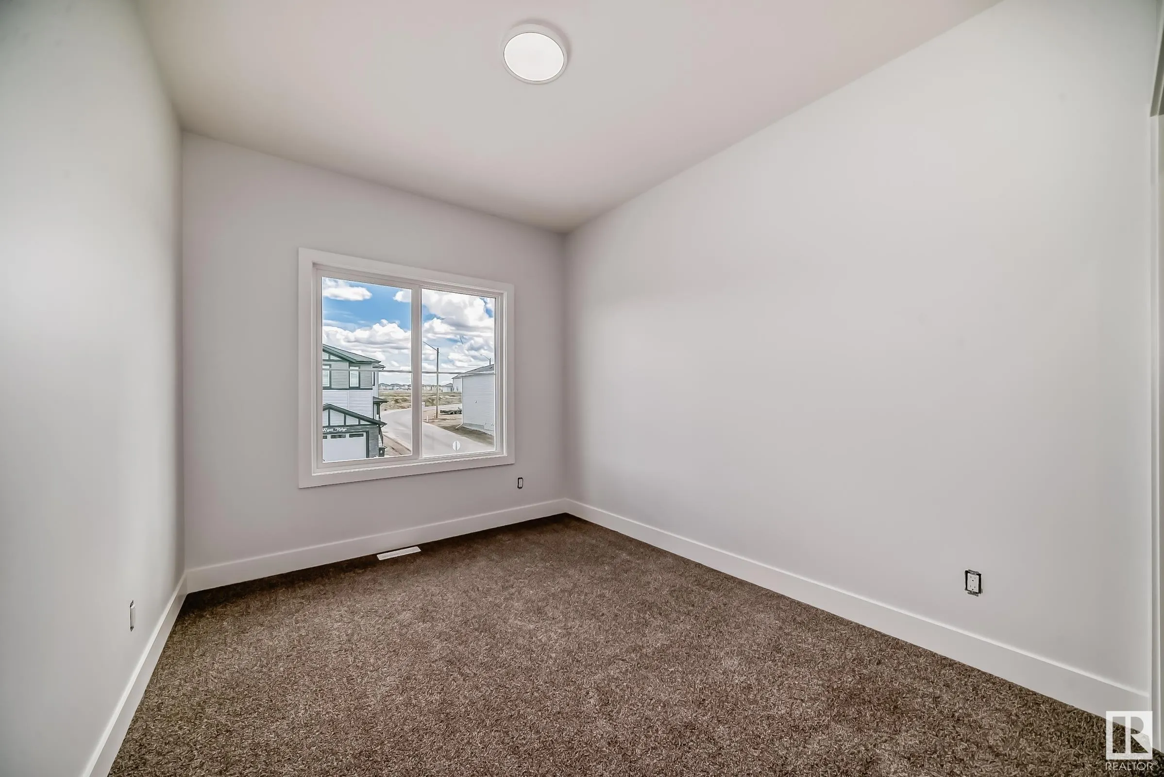47 Waverly Way
