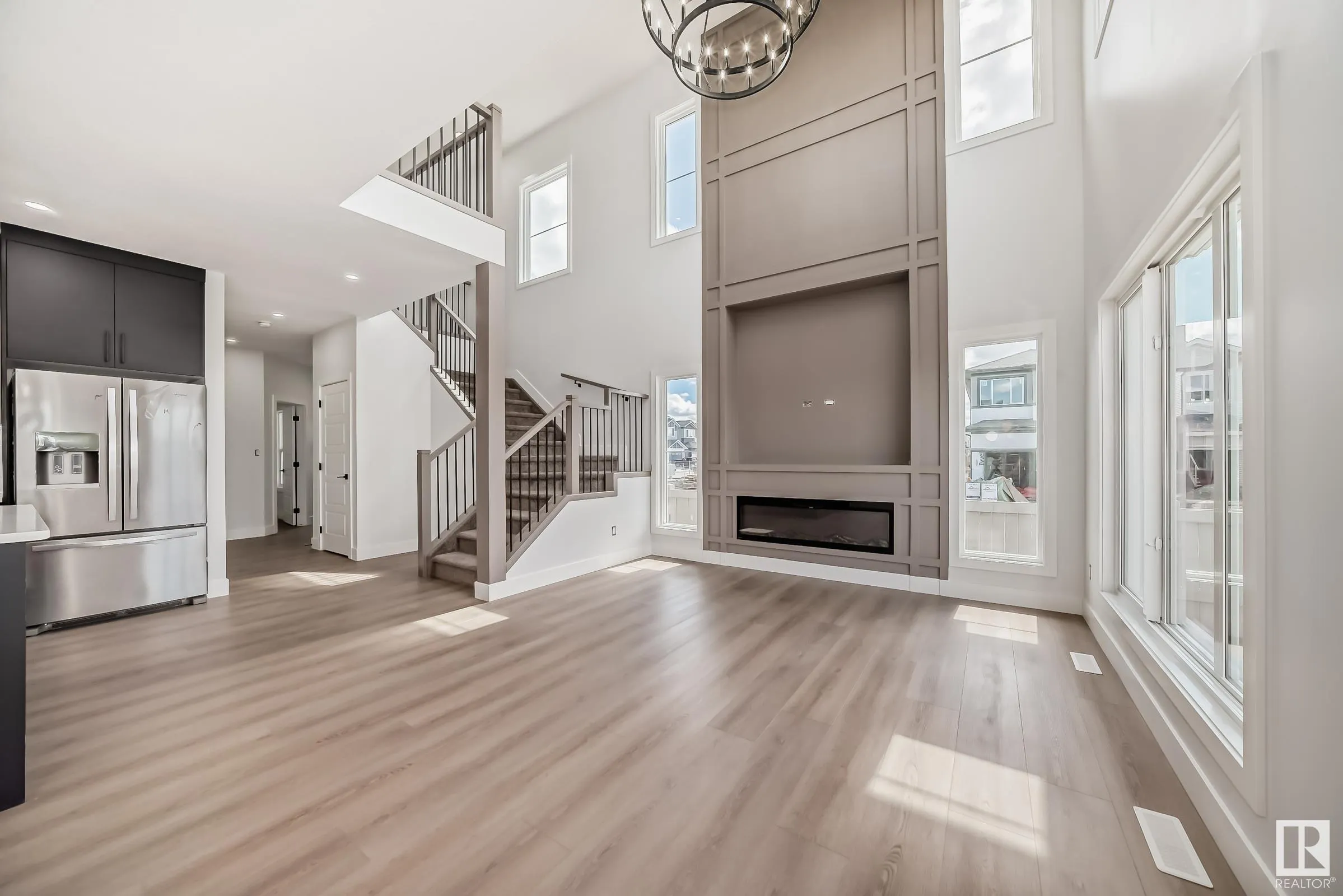 47 Waverly Way