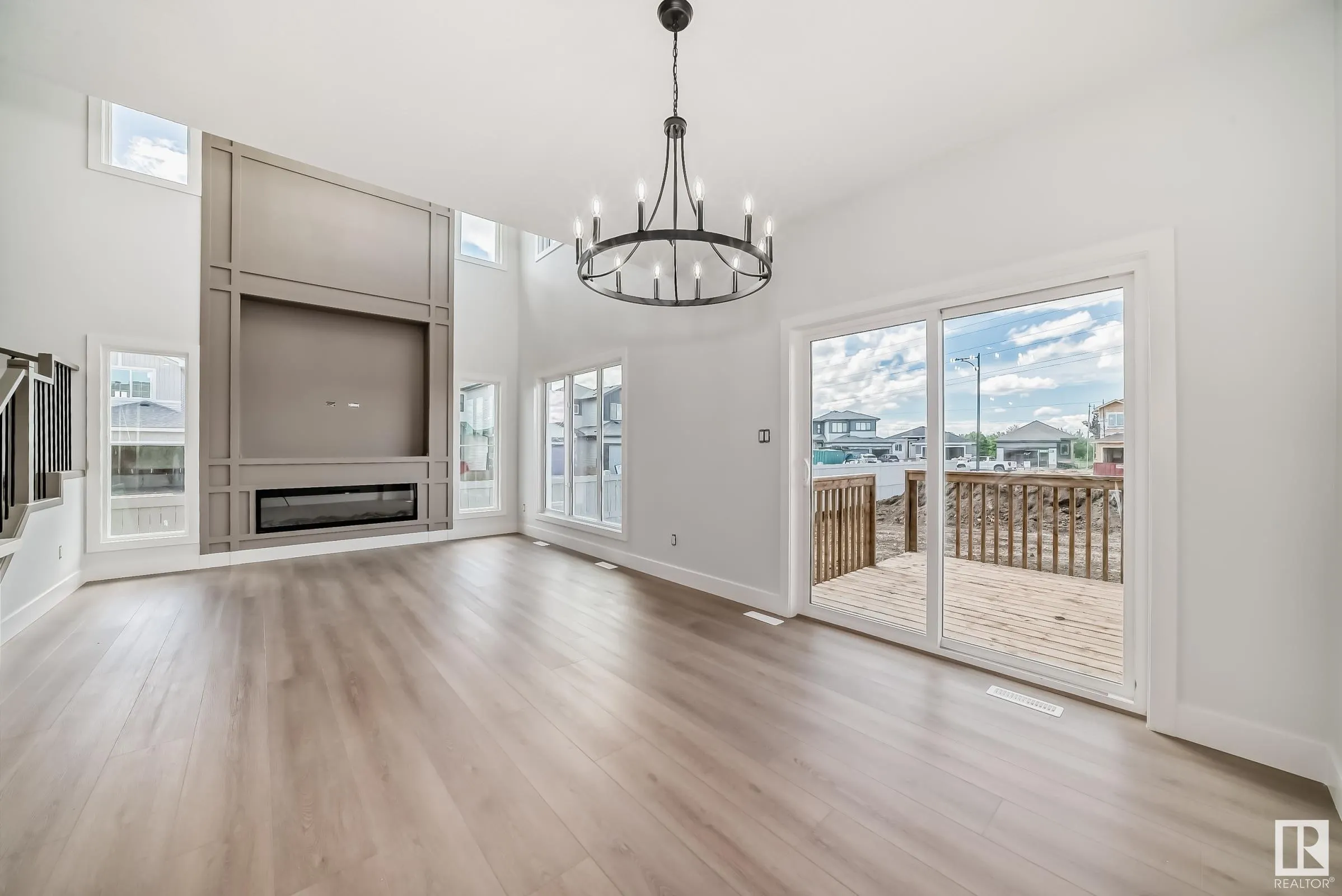 47 Waverly Way