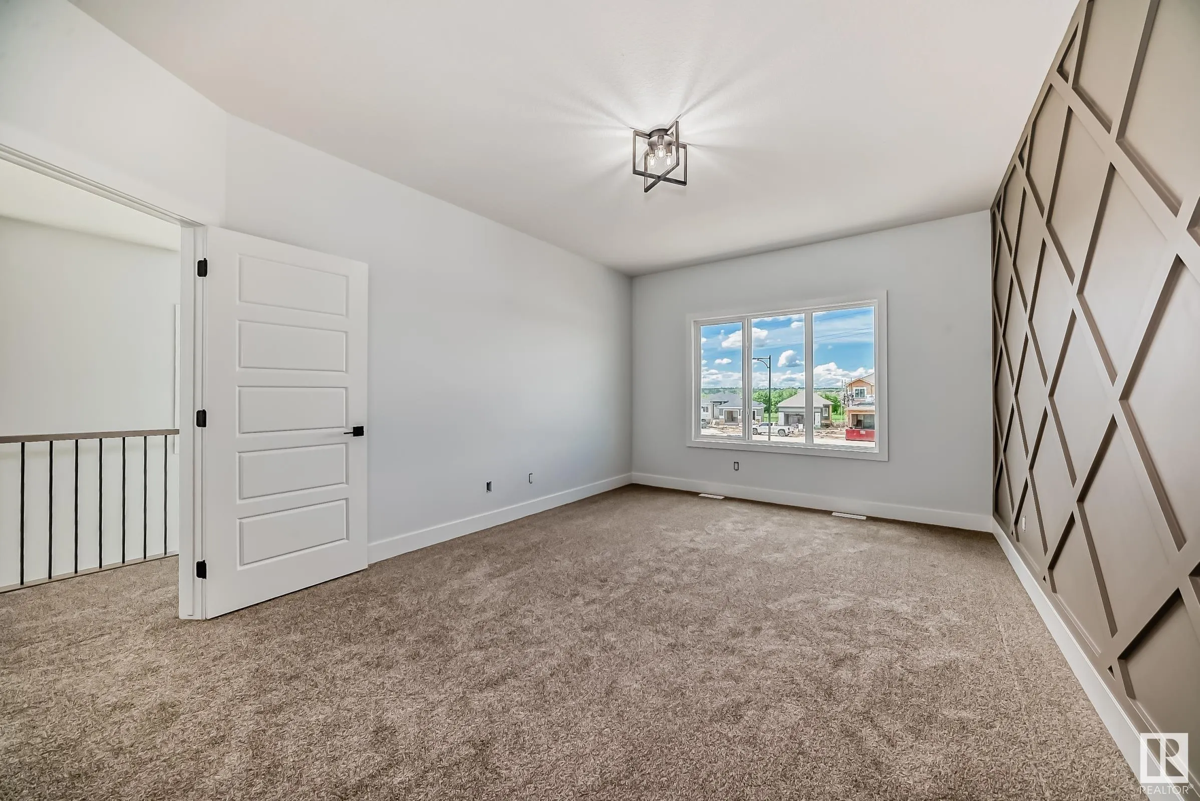 47 Waverly Way
