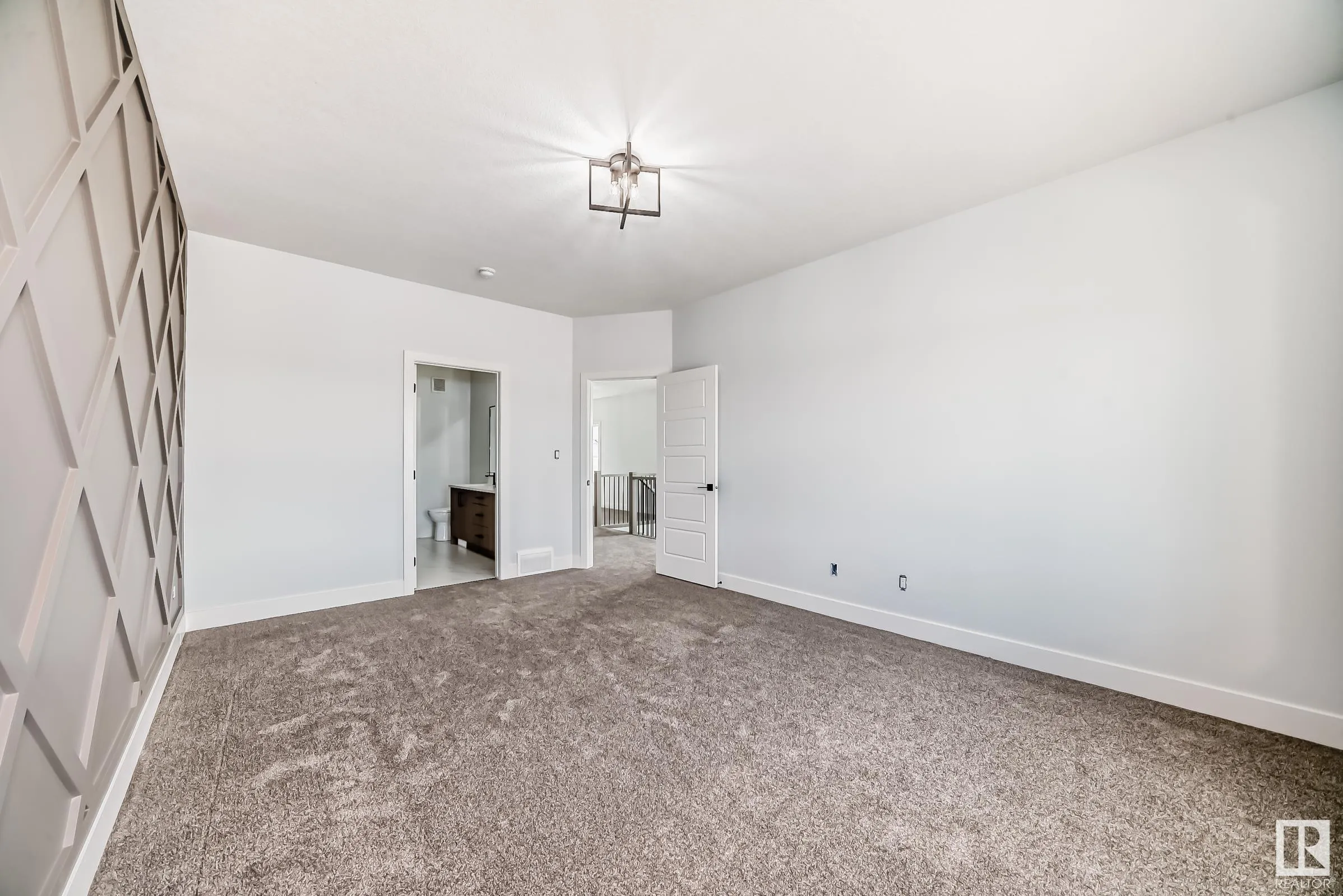47 Waverly Way