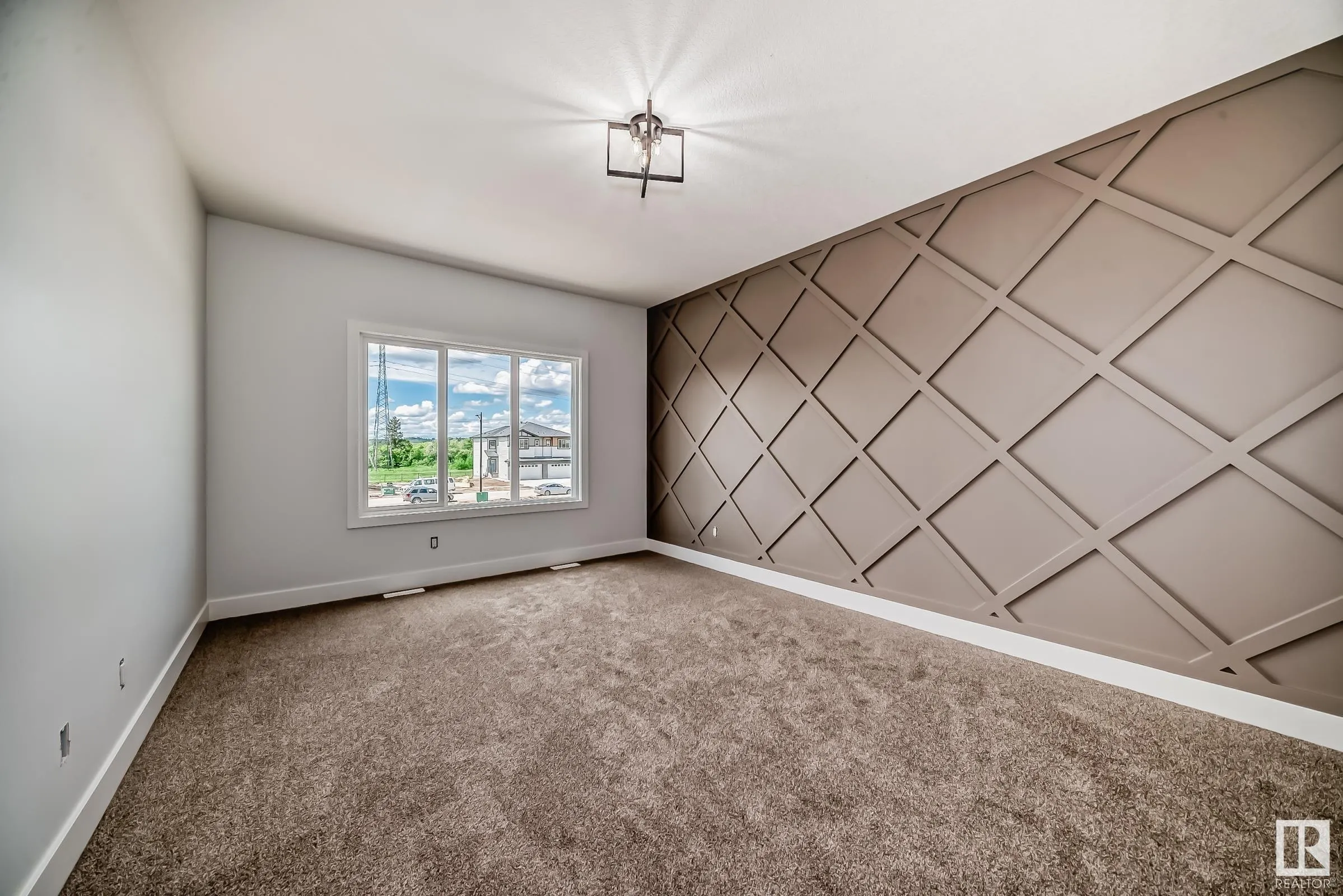 47 Waverly Way