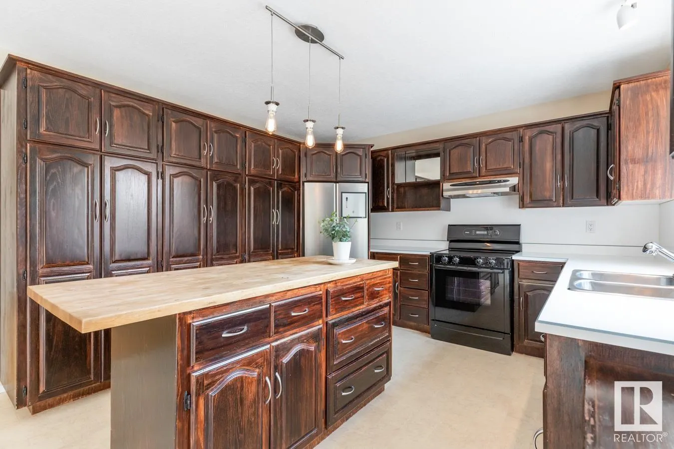 20247 TWP ROAD 512