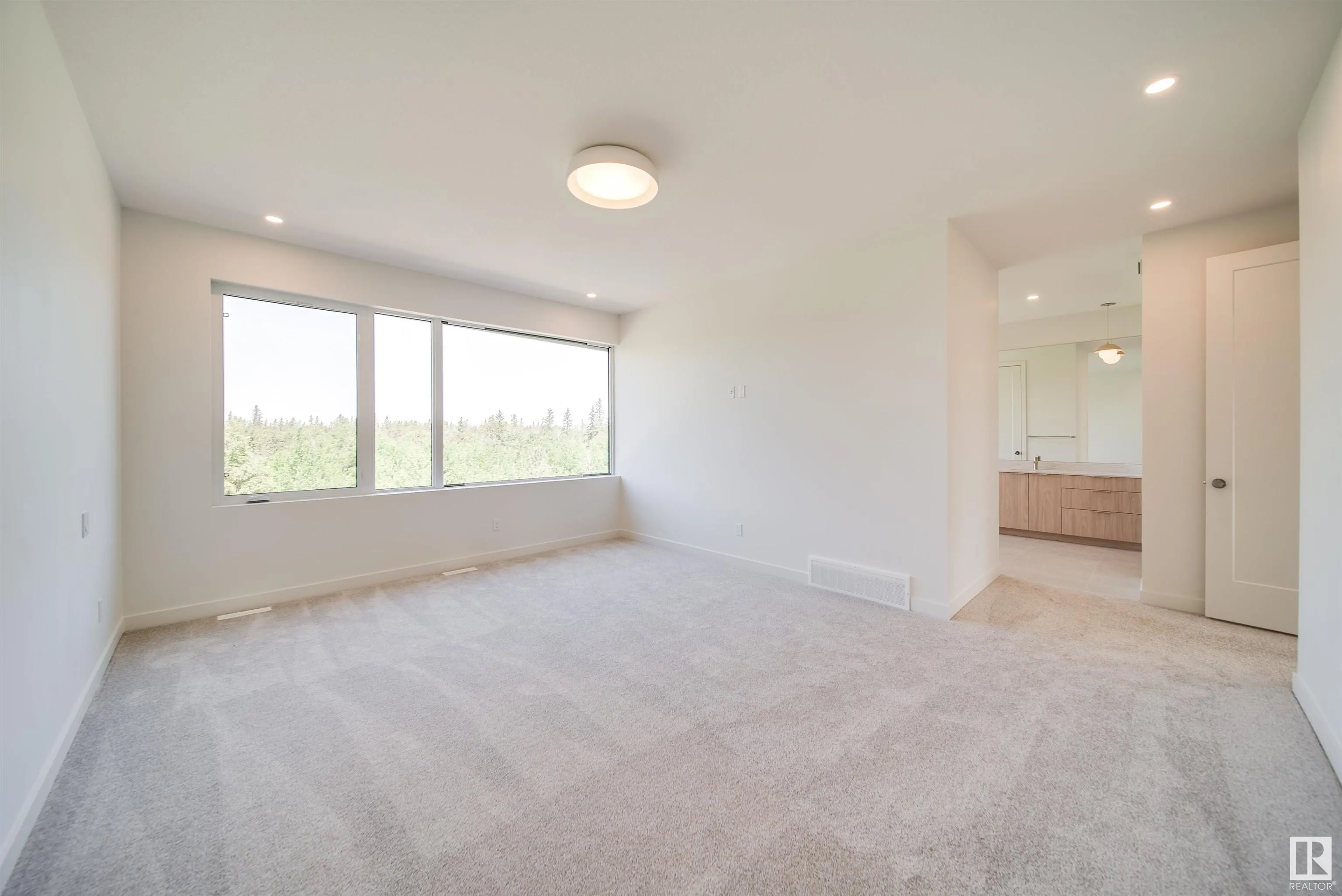 6090 Crawford Drive