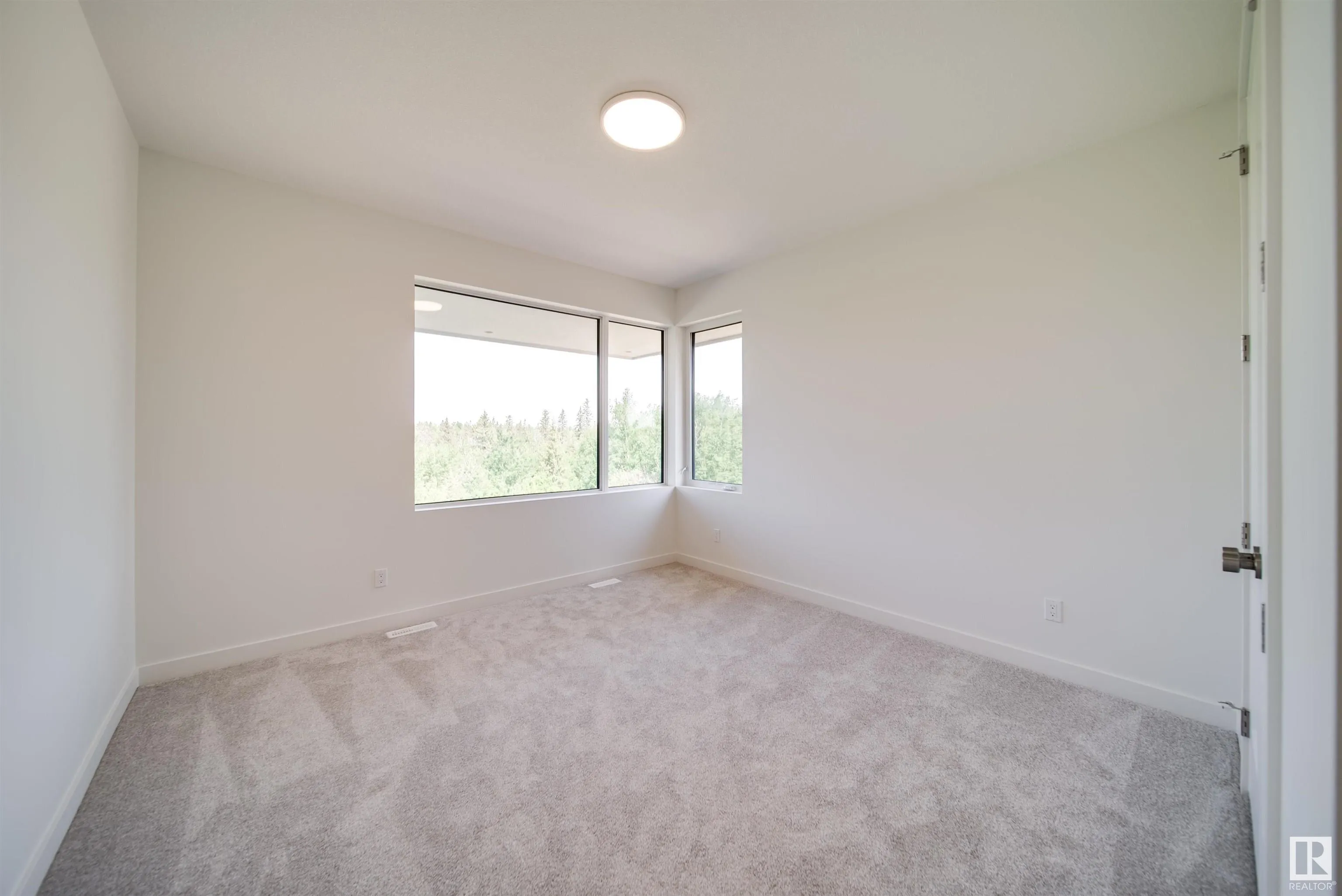 6090 Crawford Drive