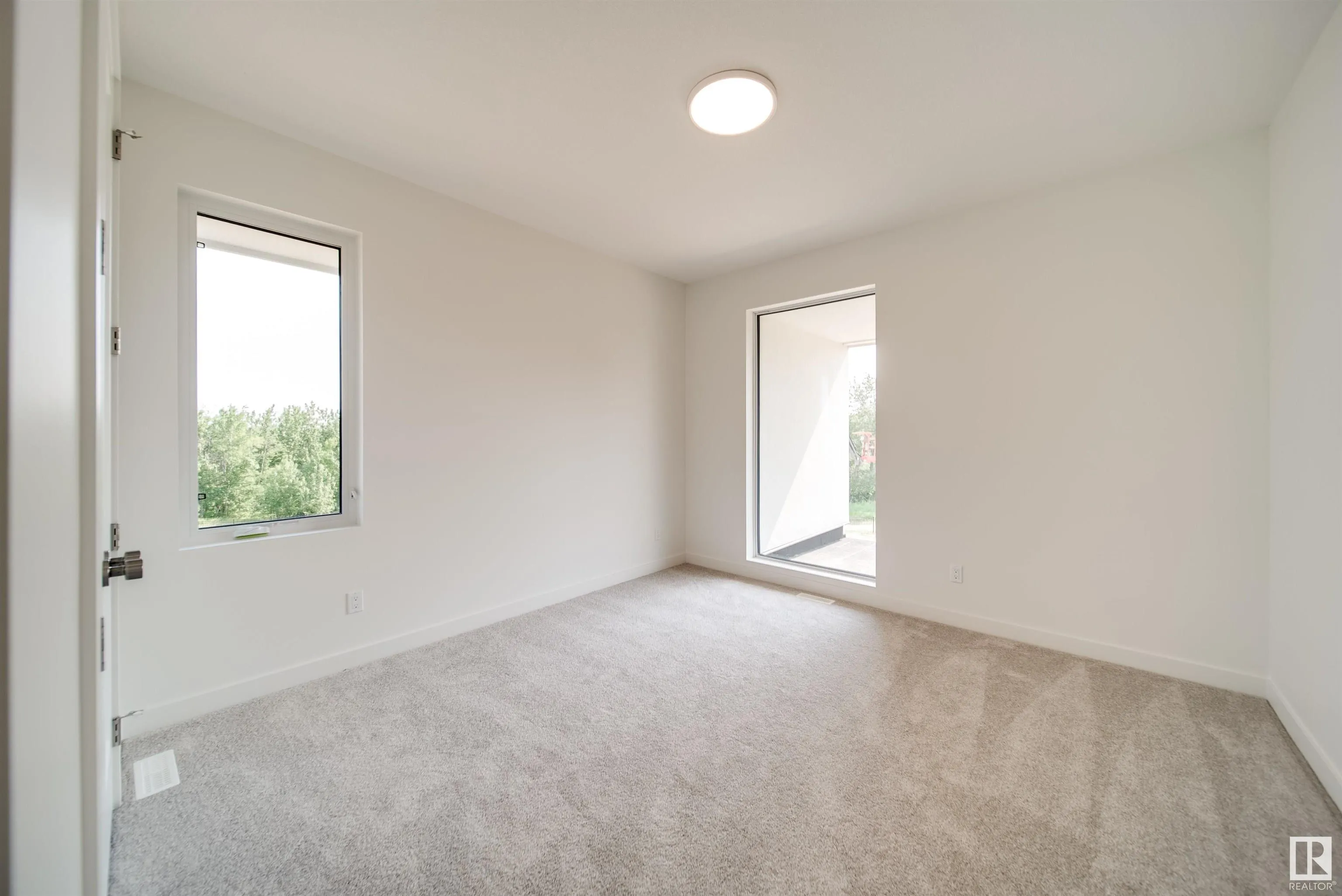 6090 Crawford Drive