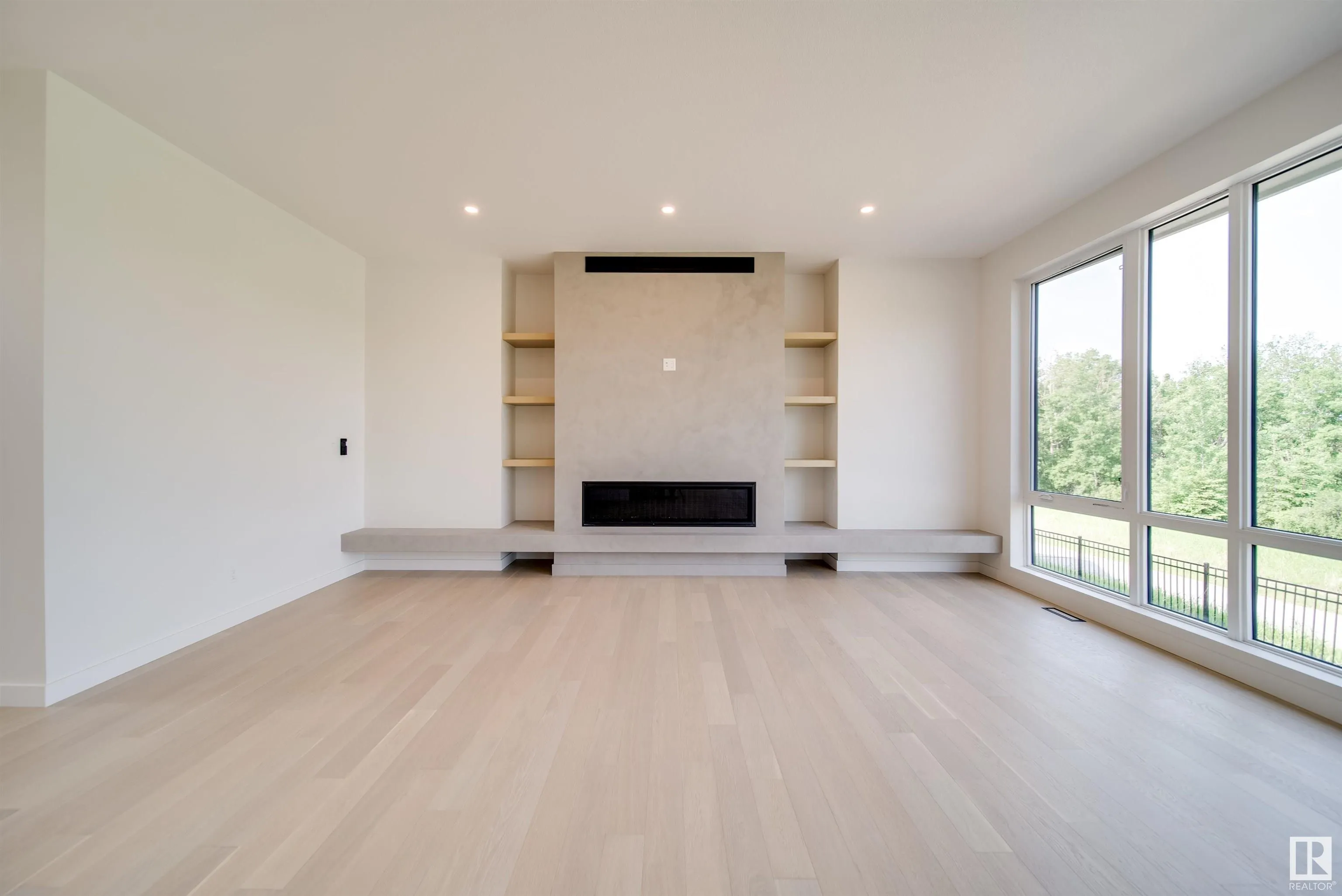 6090 Crawford Drive