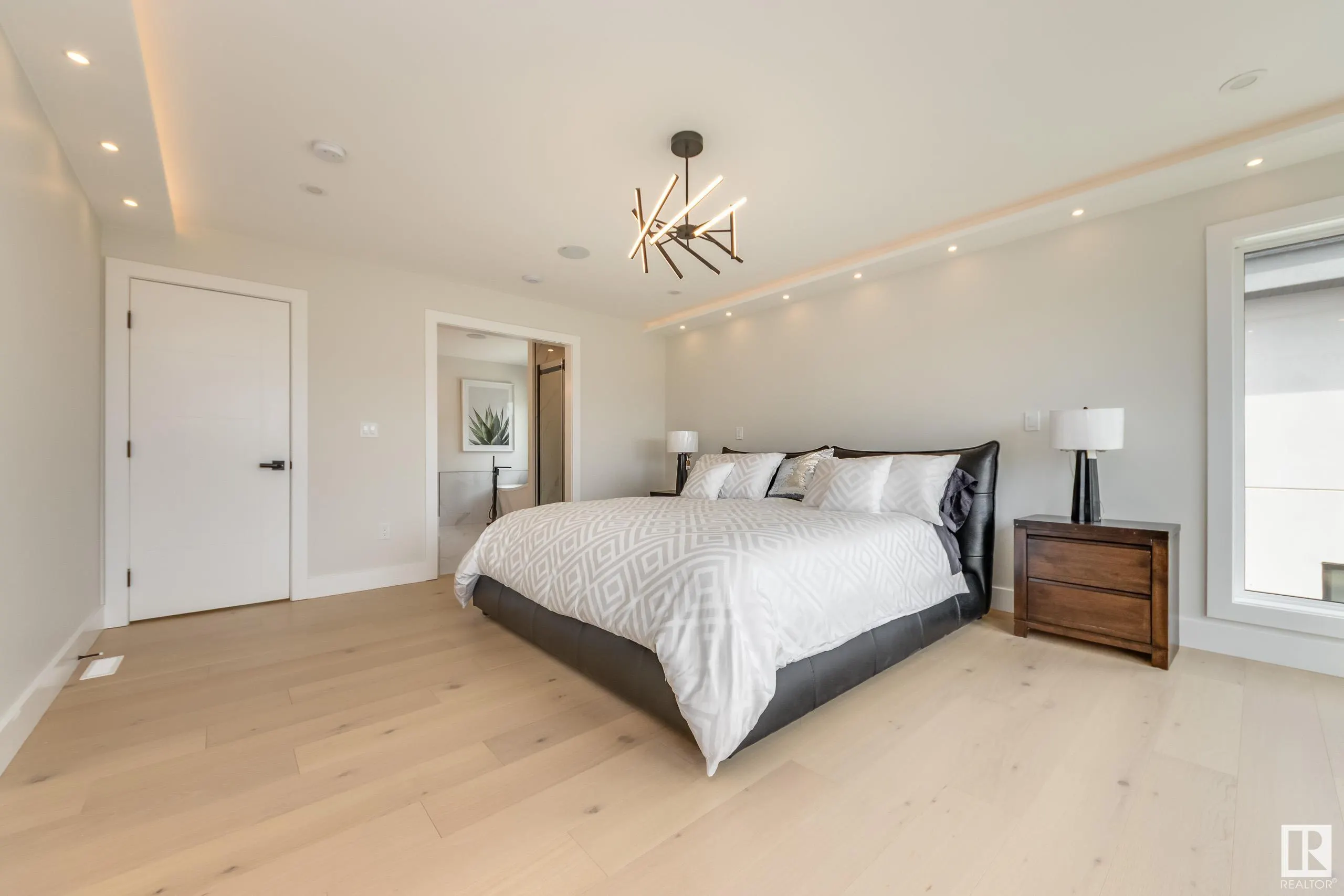 4715 WOOLSEY COMMON