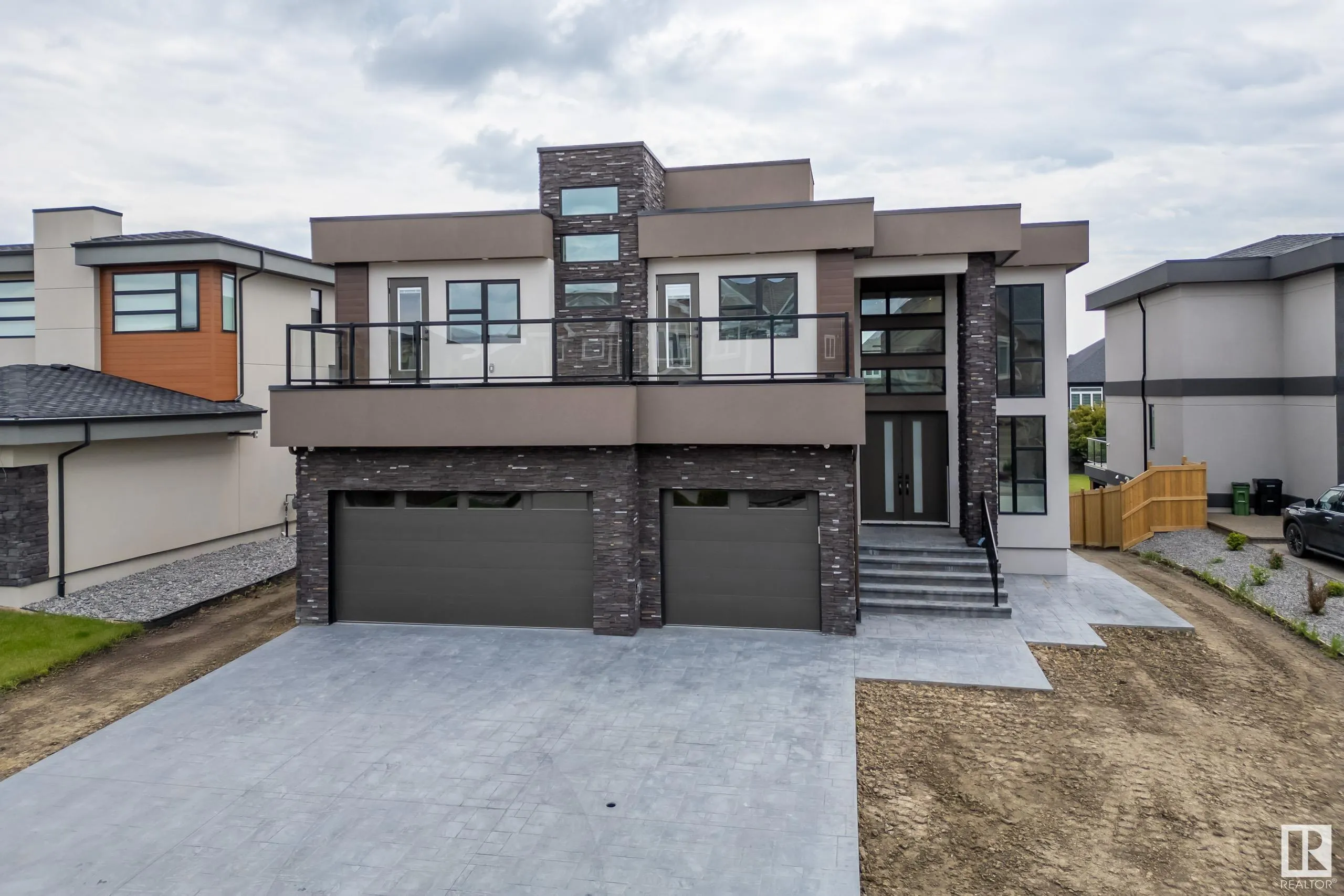 4715 WOOLSEY COMMON