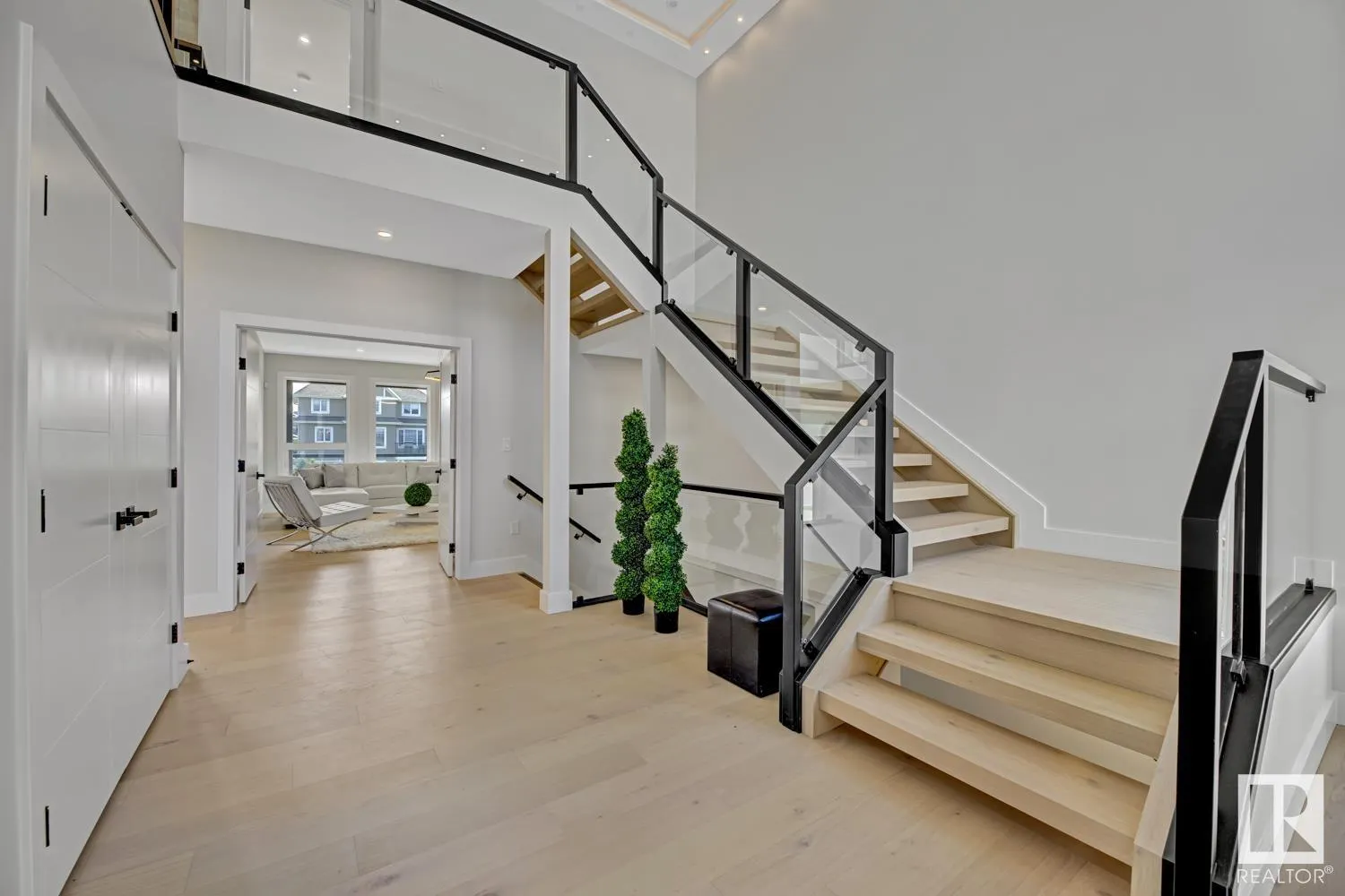 4715 WOOLSEY COMMON