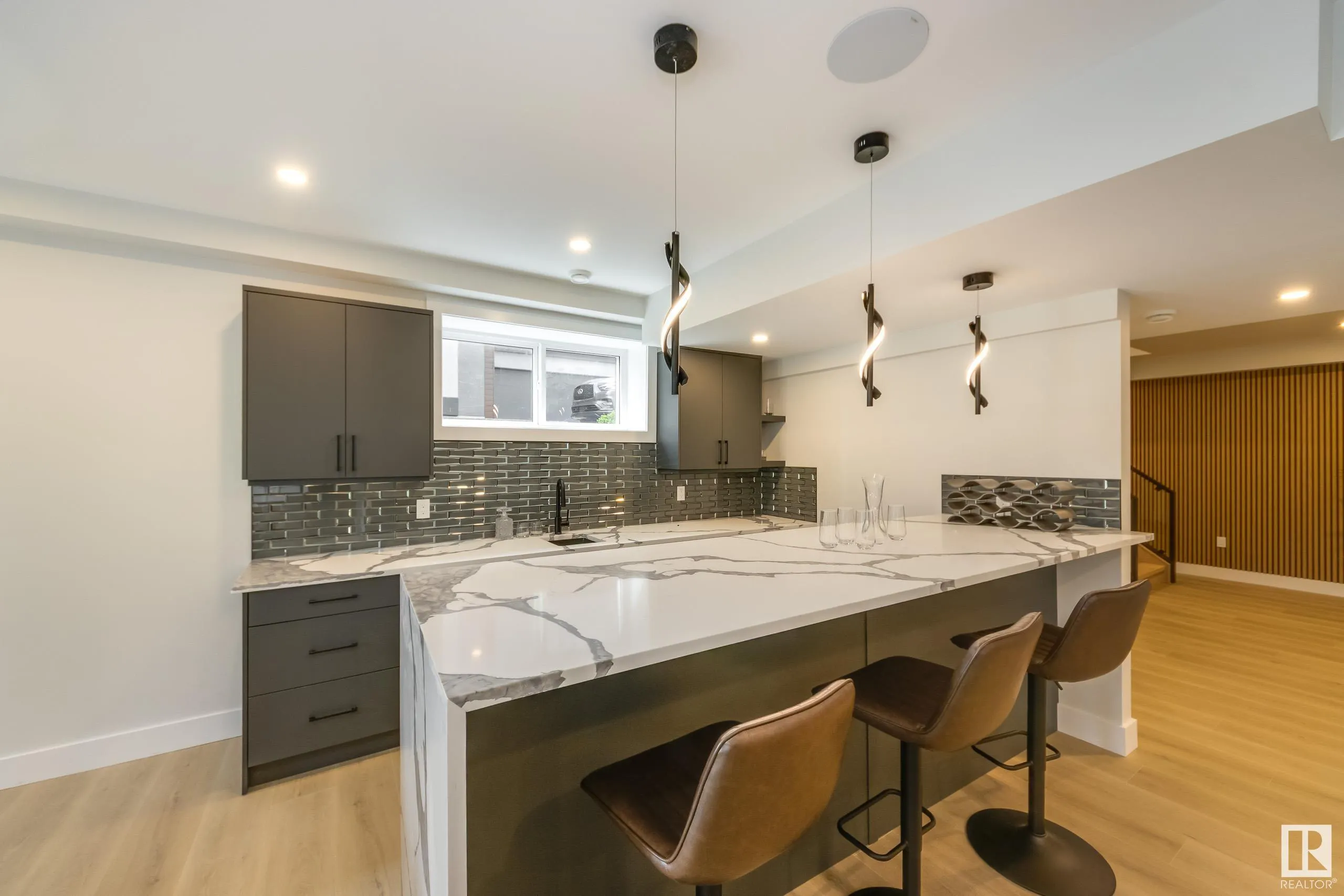 4715 WOOLSEY COMMON
