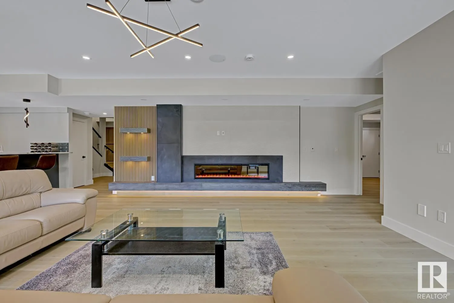 4715 WOOLSEY COMMON