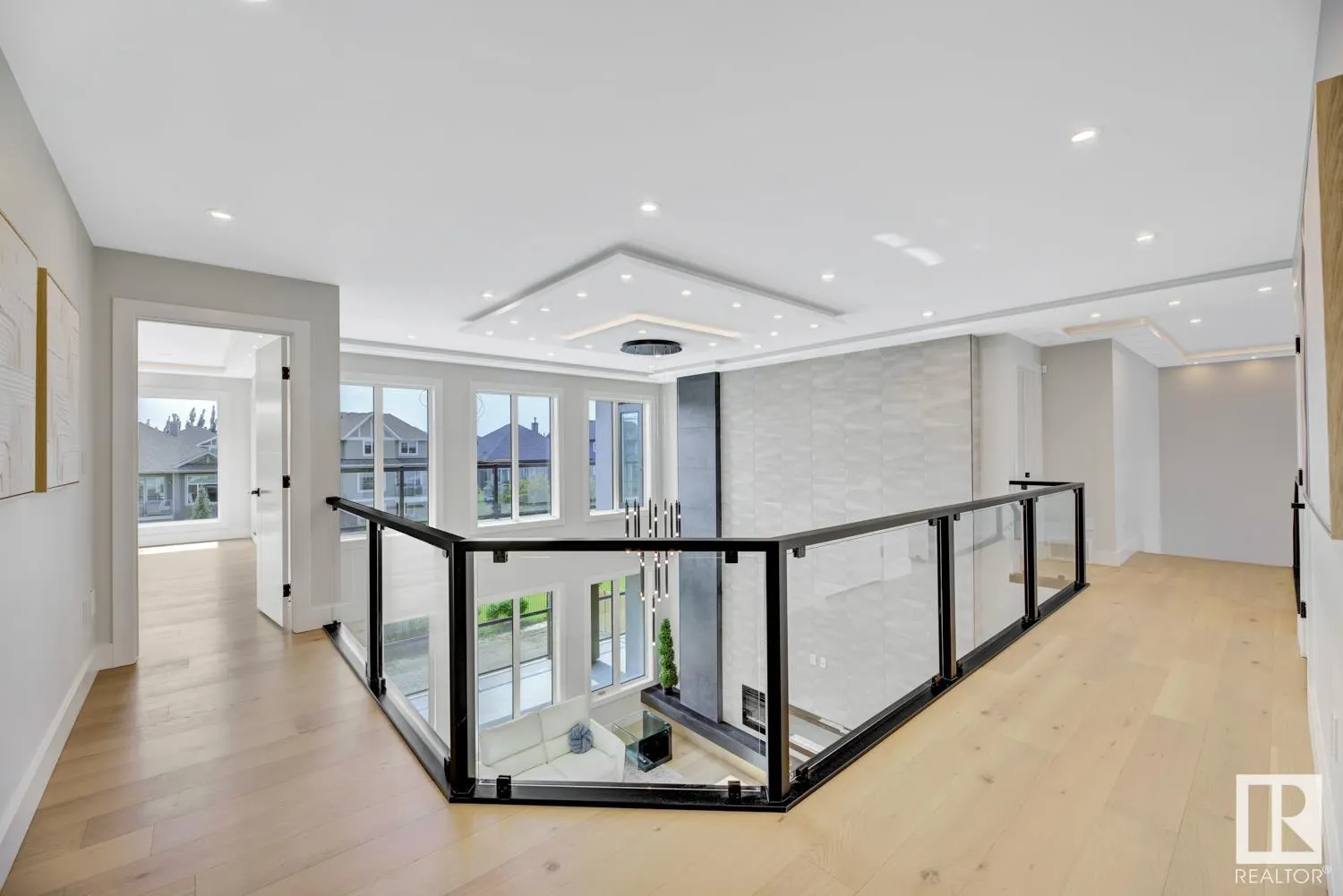 4715 WOOLSEY COMMON