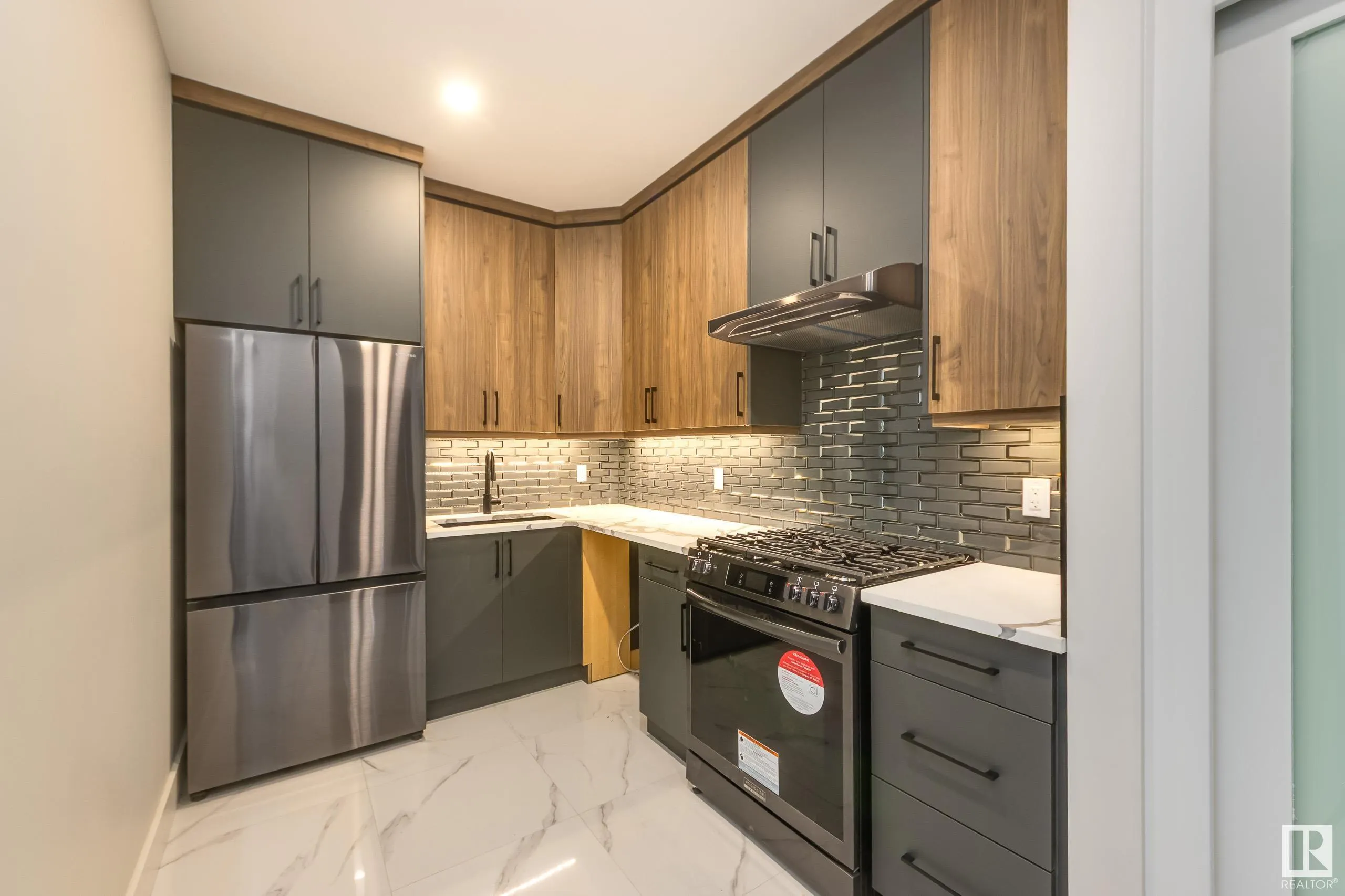 4715 WOOLSEY COMMON
