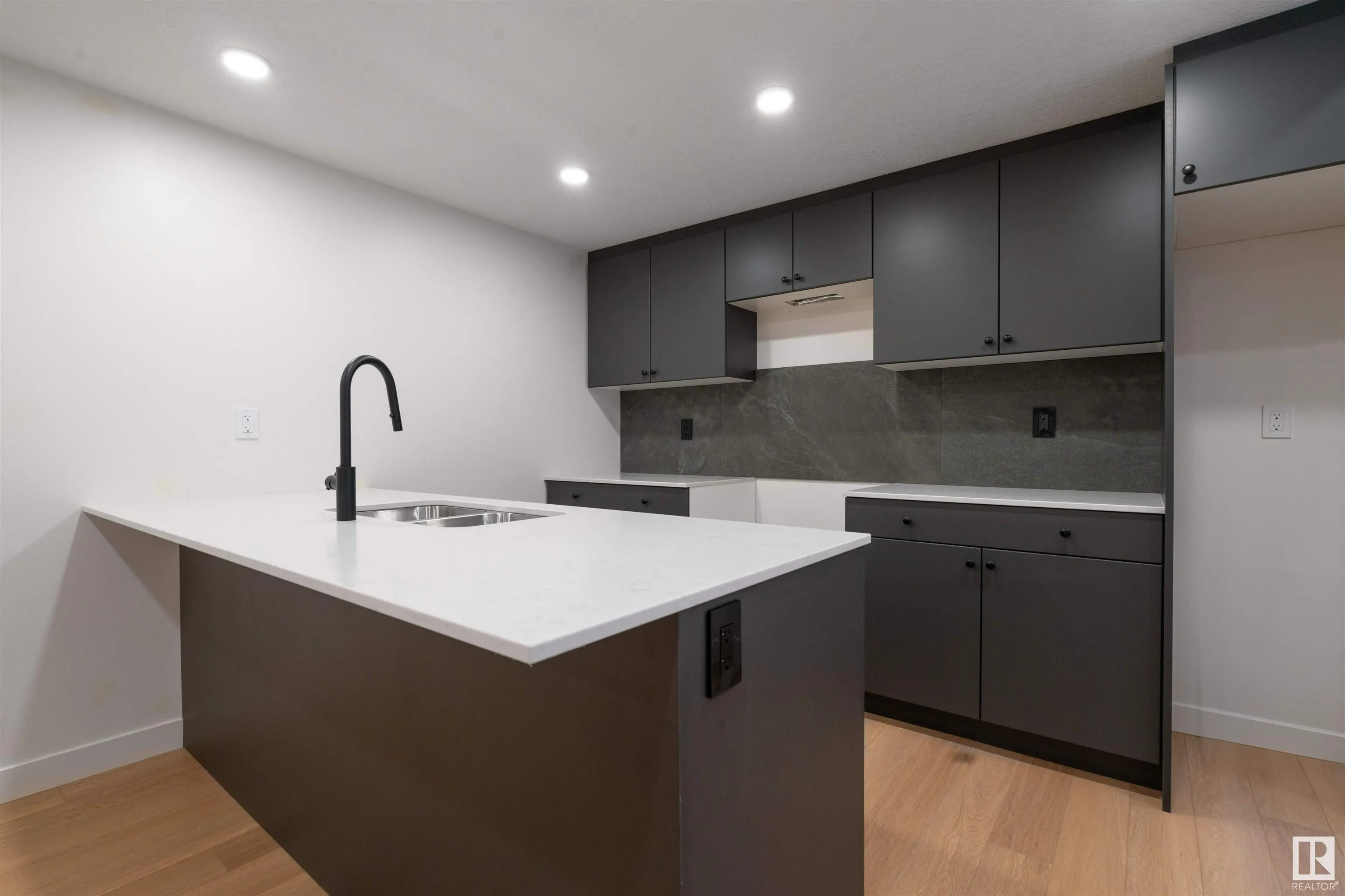10242 80 ST