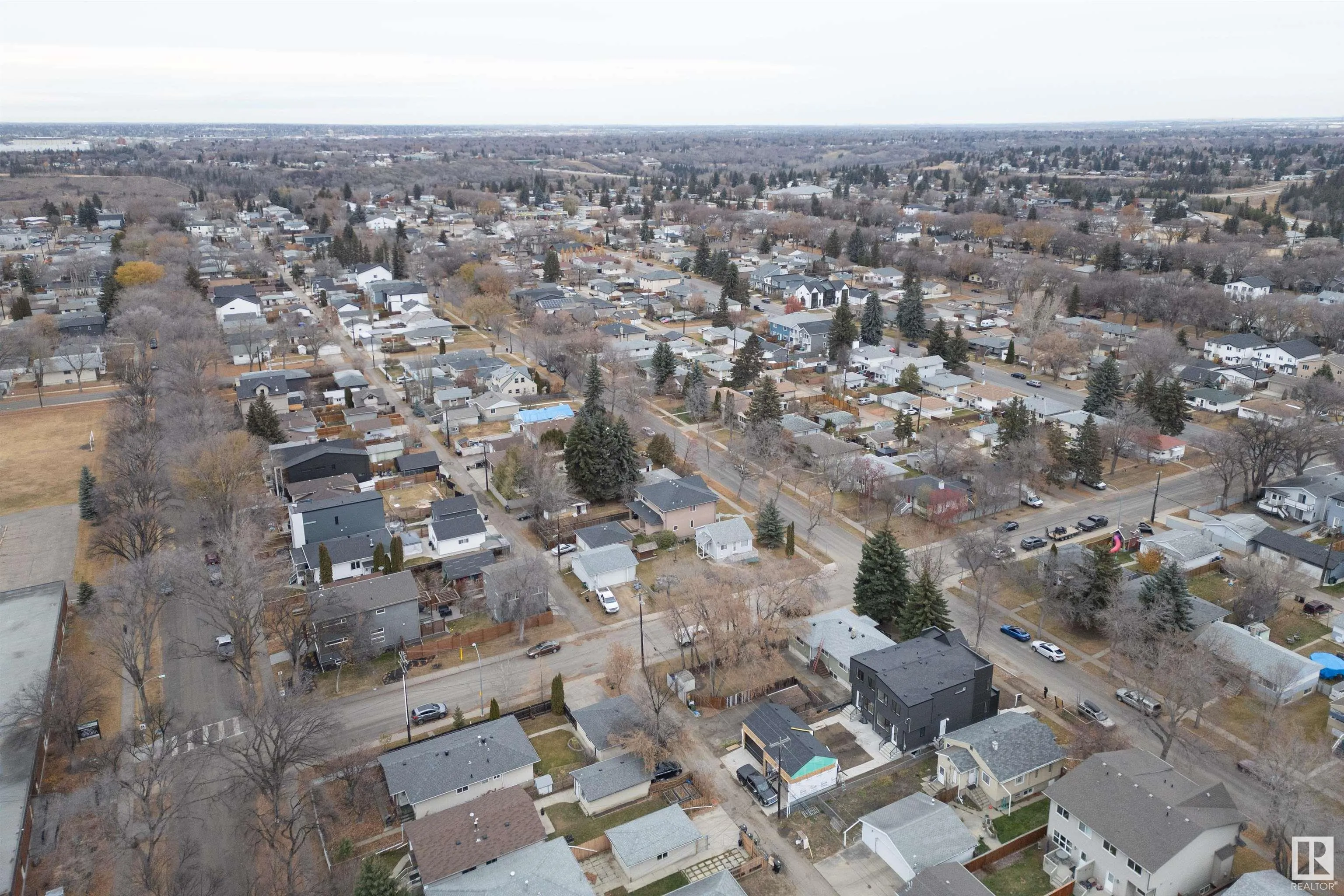 10242 80 ST