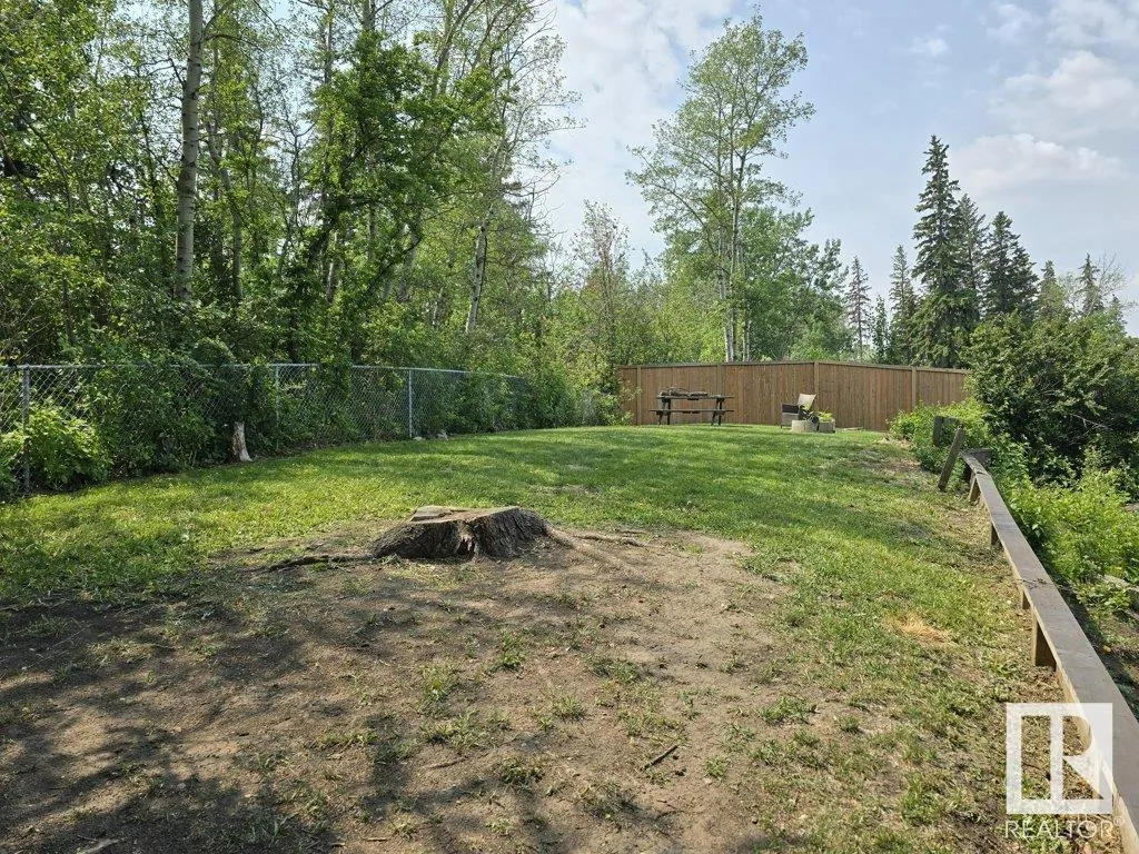 37 MANCHESTER Drive