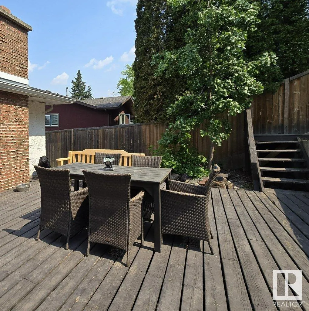37 MANCHESTER Drive