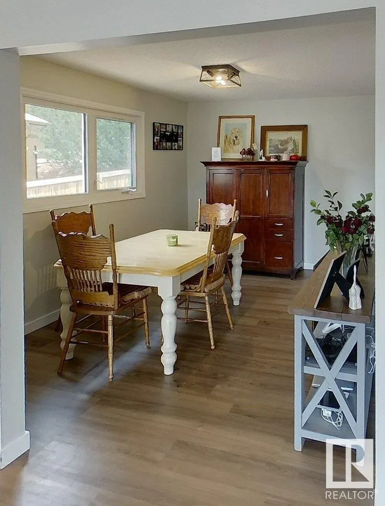 37 MANCHESTER Drive