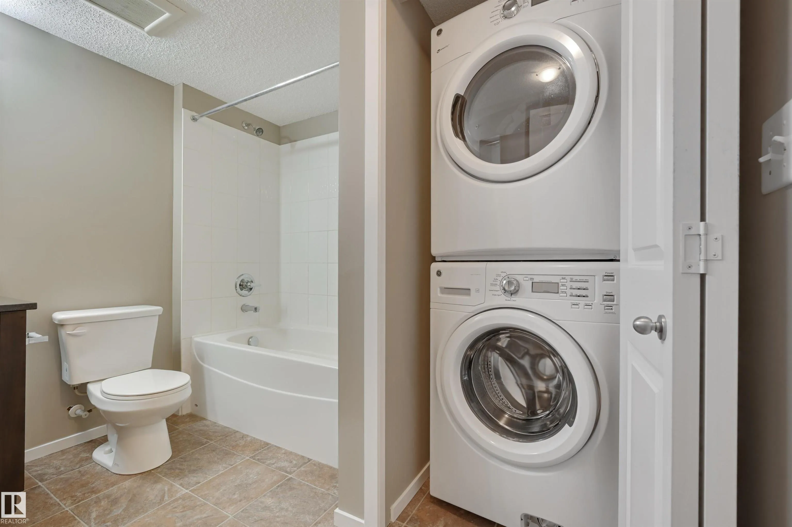 3315 JAMES MOWATT Trail