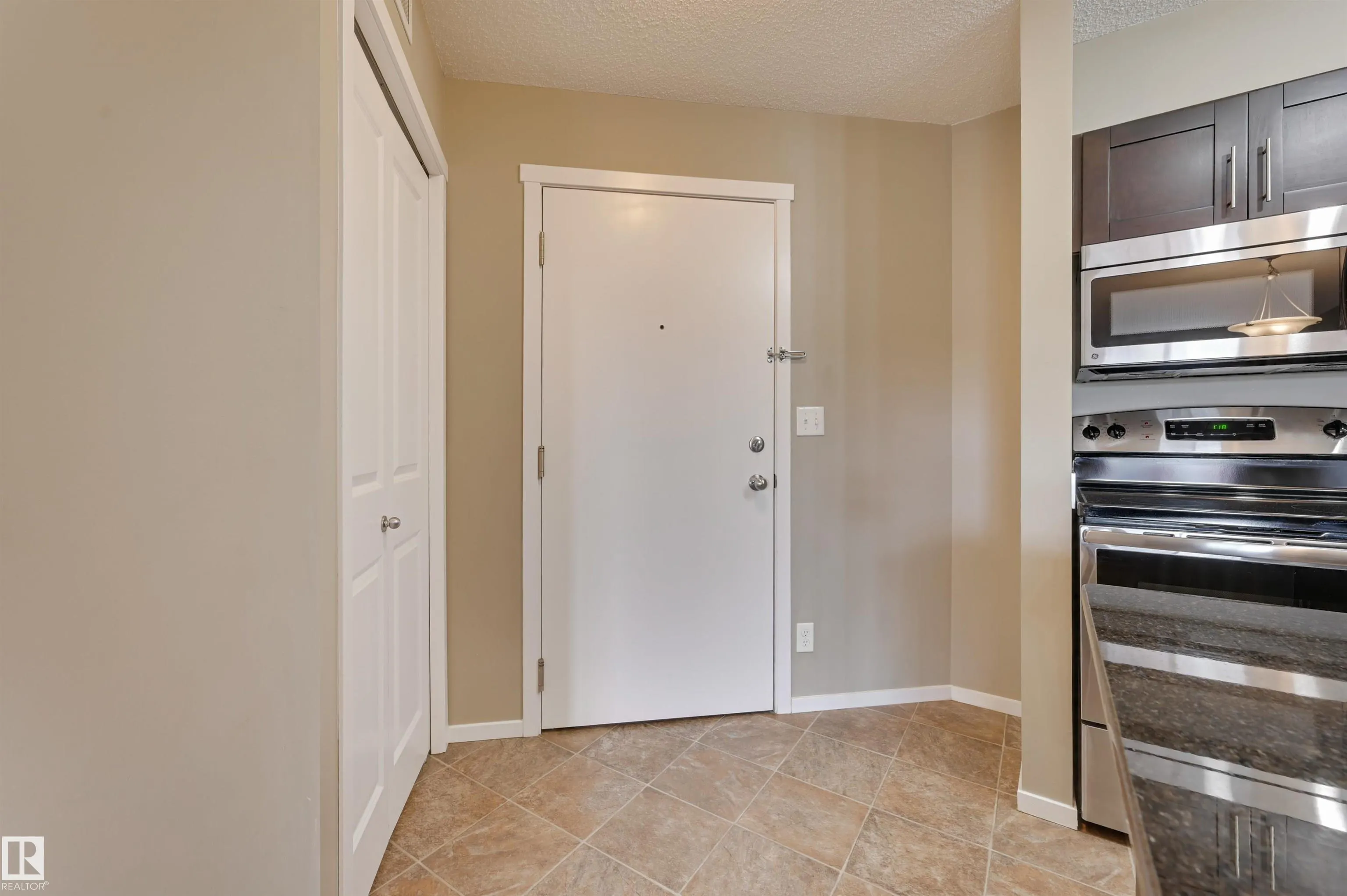 3315 JAMES MOWATT Trail