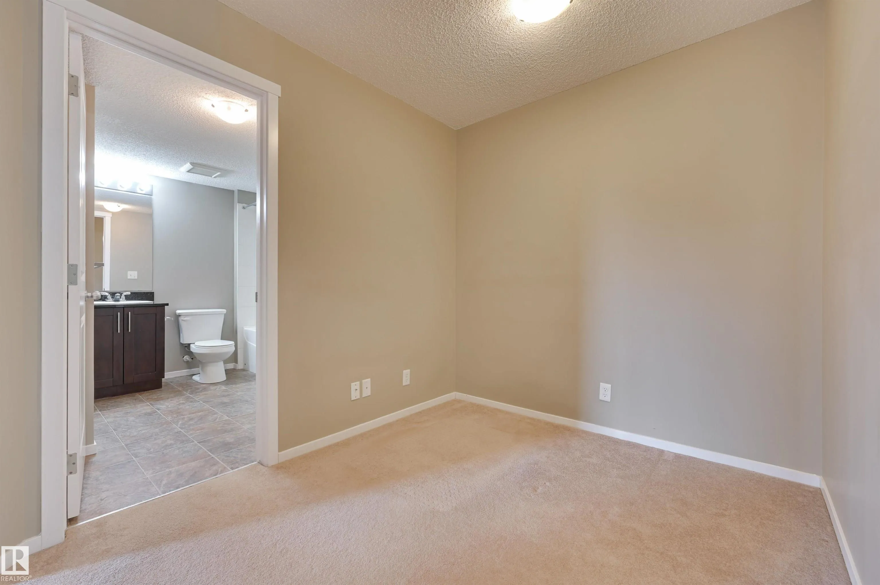 3315 JAMES MOWATT Trail
