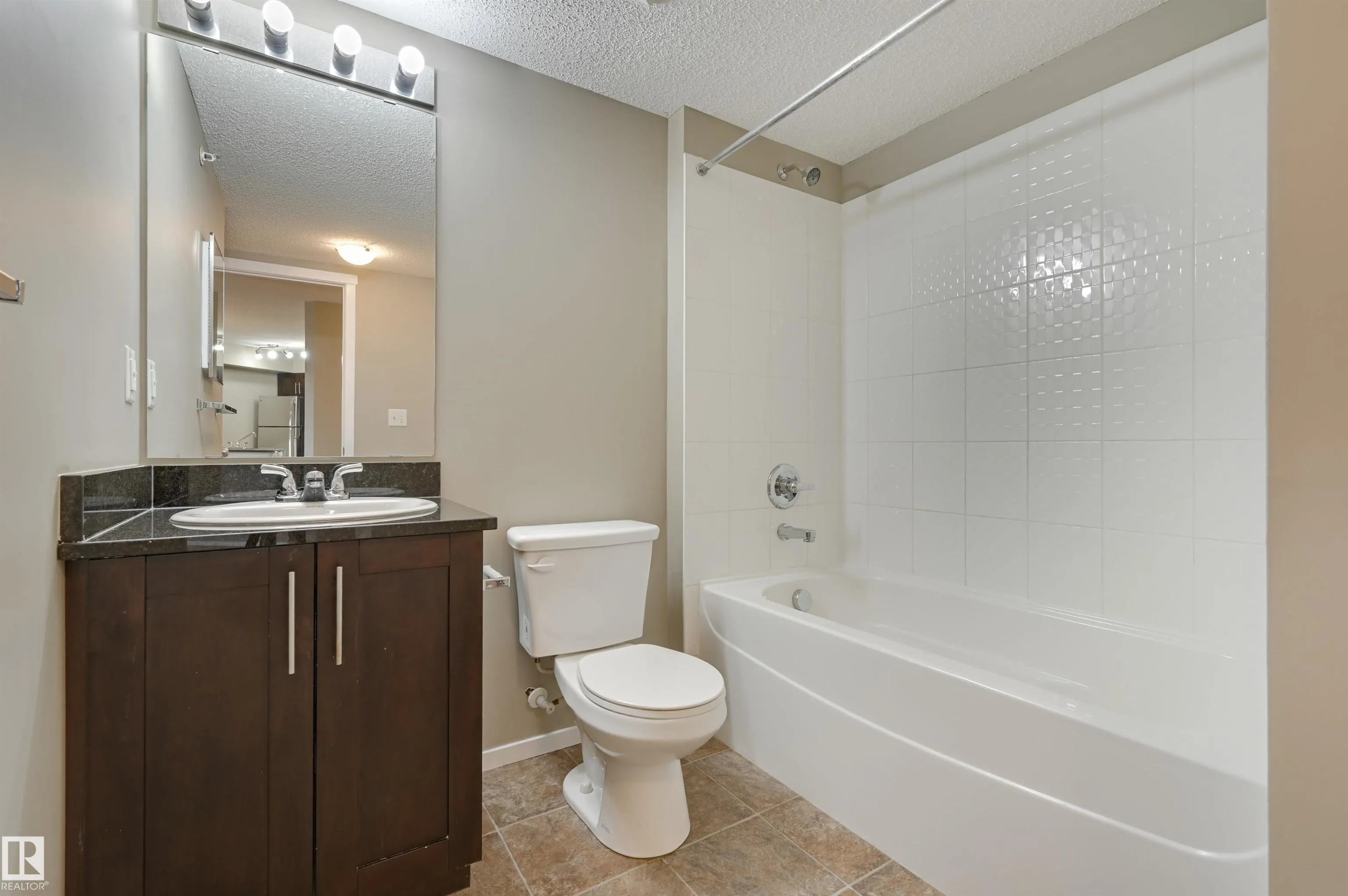 3315 JAMES MOWATT Trail