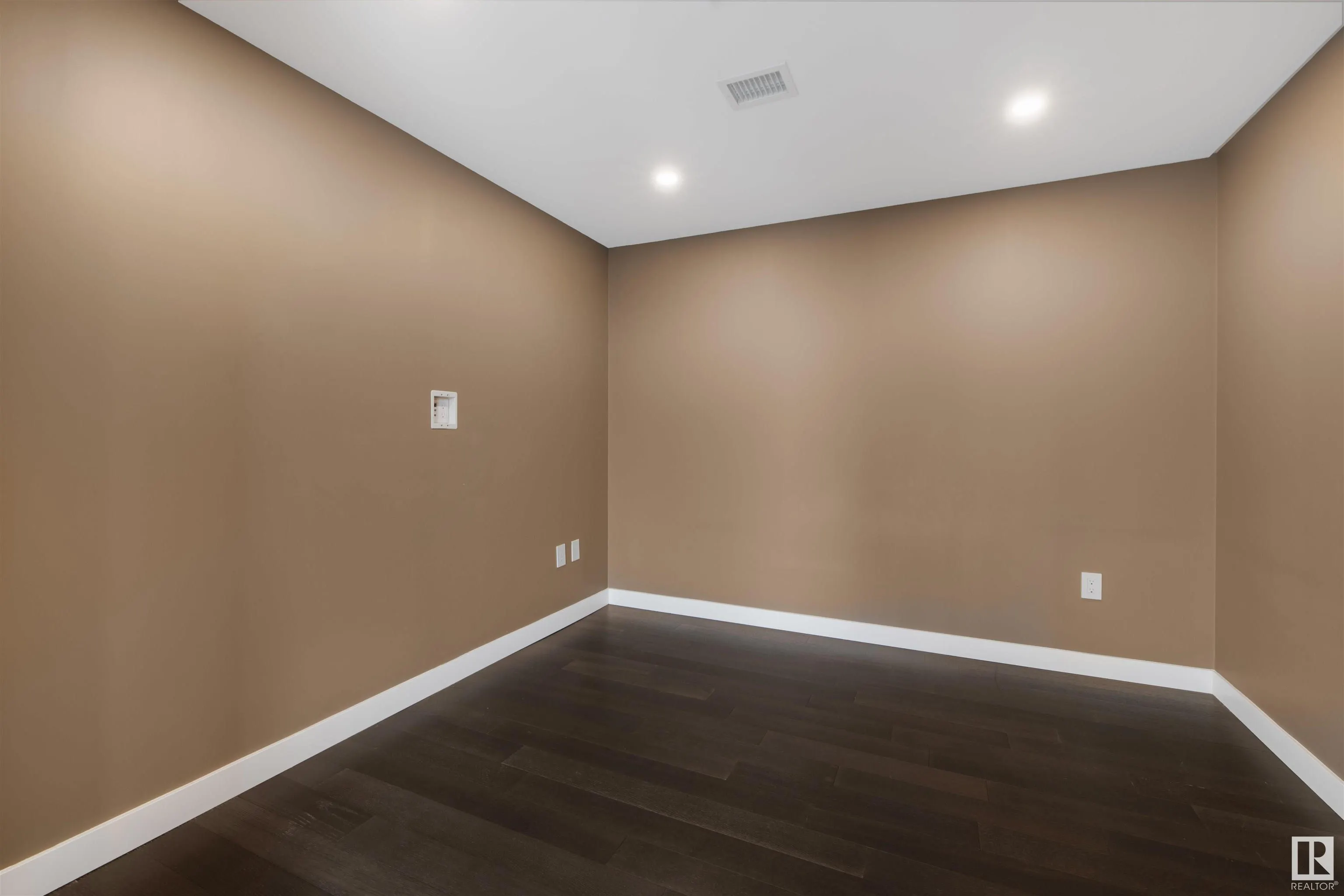 10180 103 Street