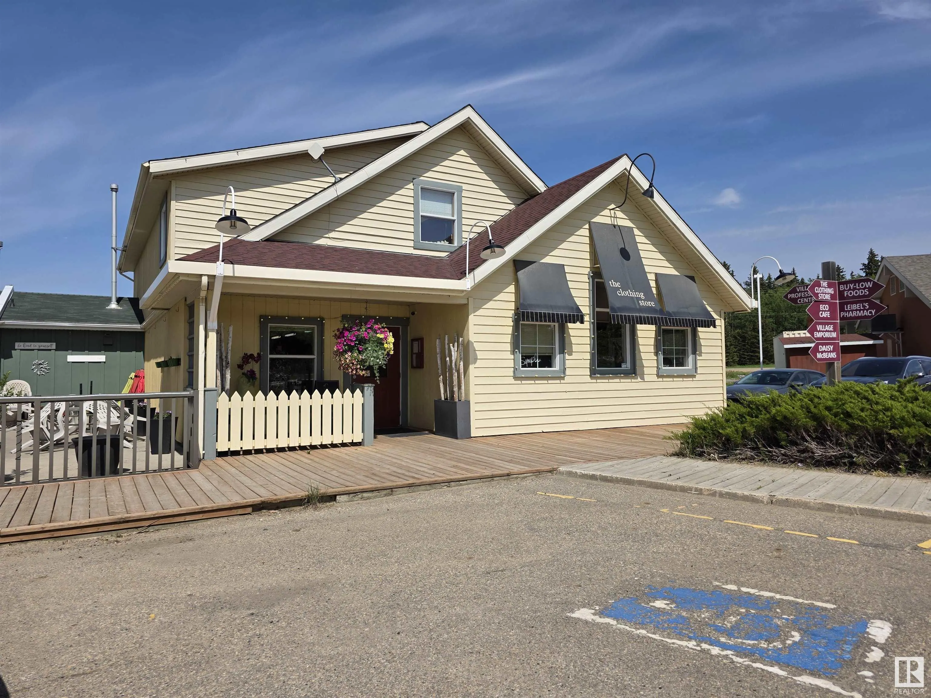 10035 hwy 13