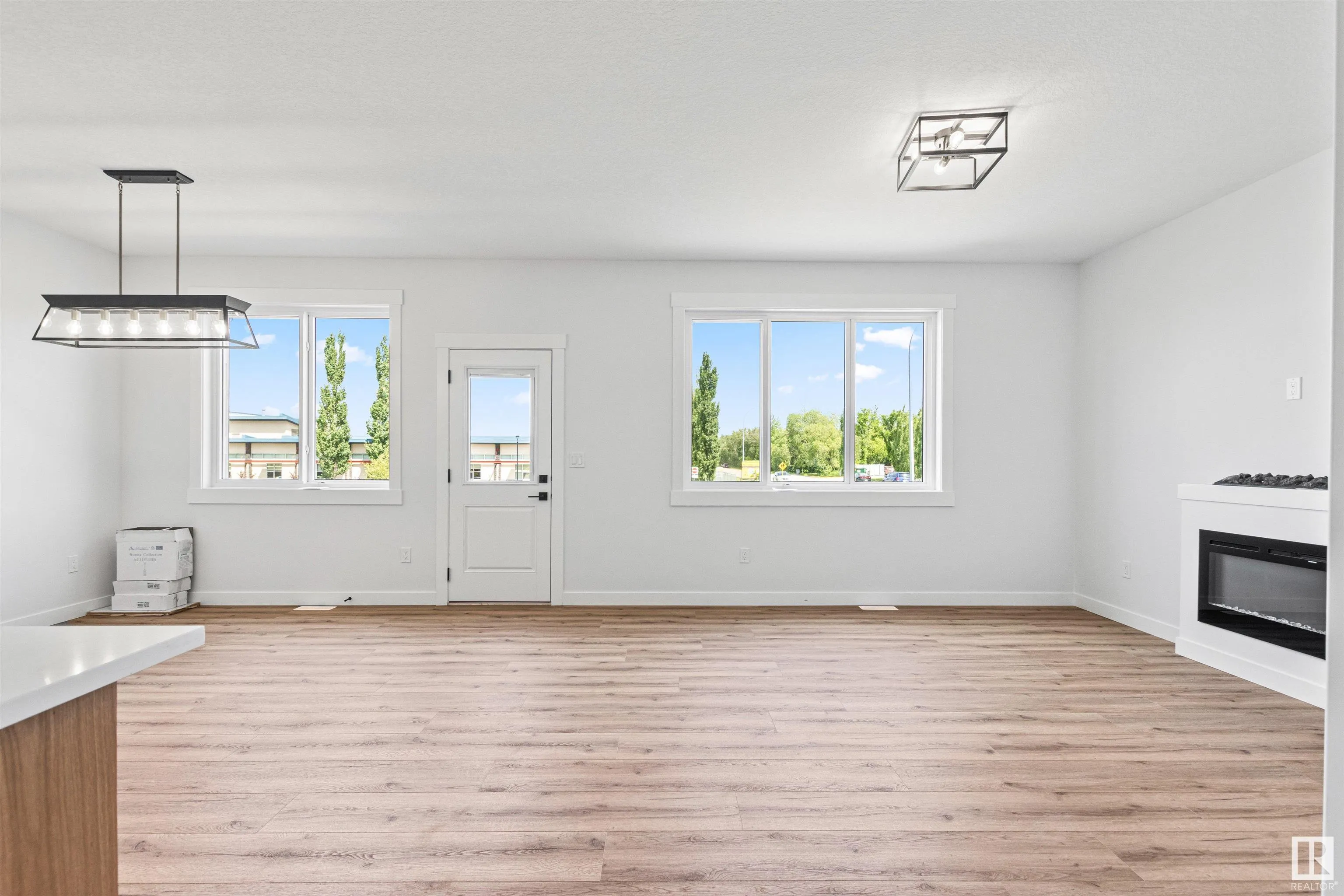 5002 53 ave