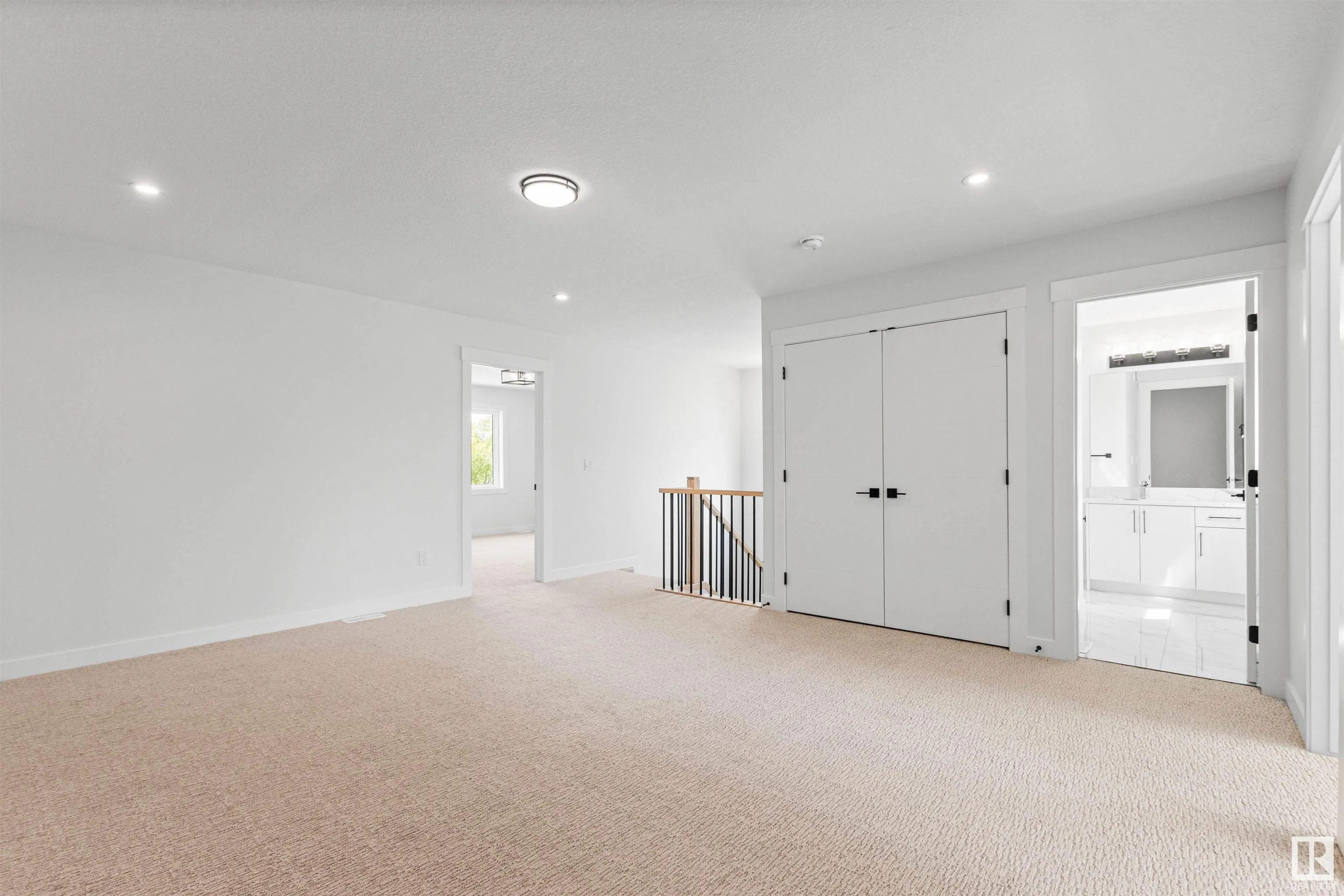 5002 53 ave