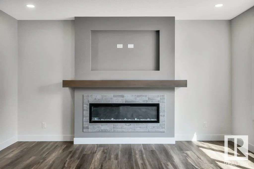 13 HILLWOOD Terrace
