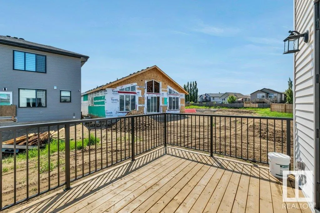 13 HILLWOOD Terrace