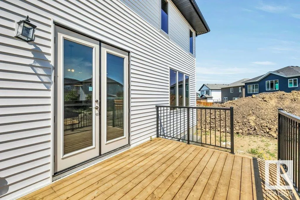 13 HILLWOOD Terrace