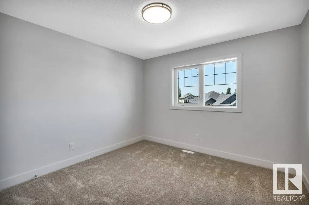 13 HILLWOOD Terrace