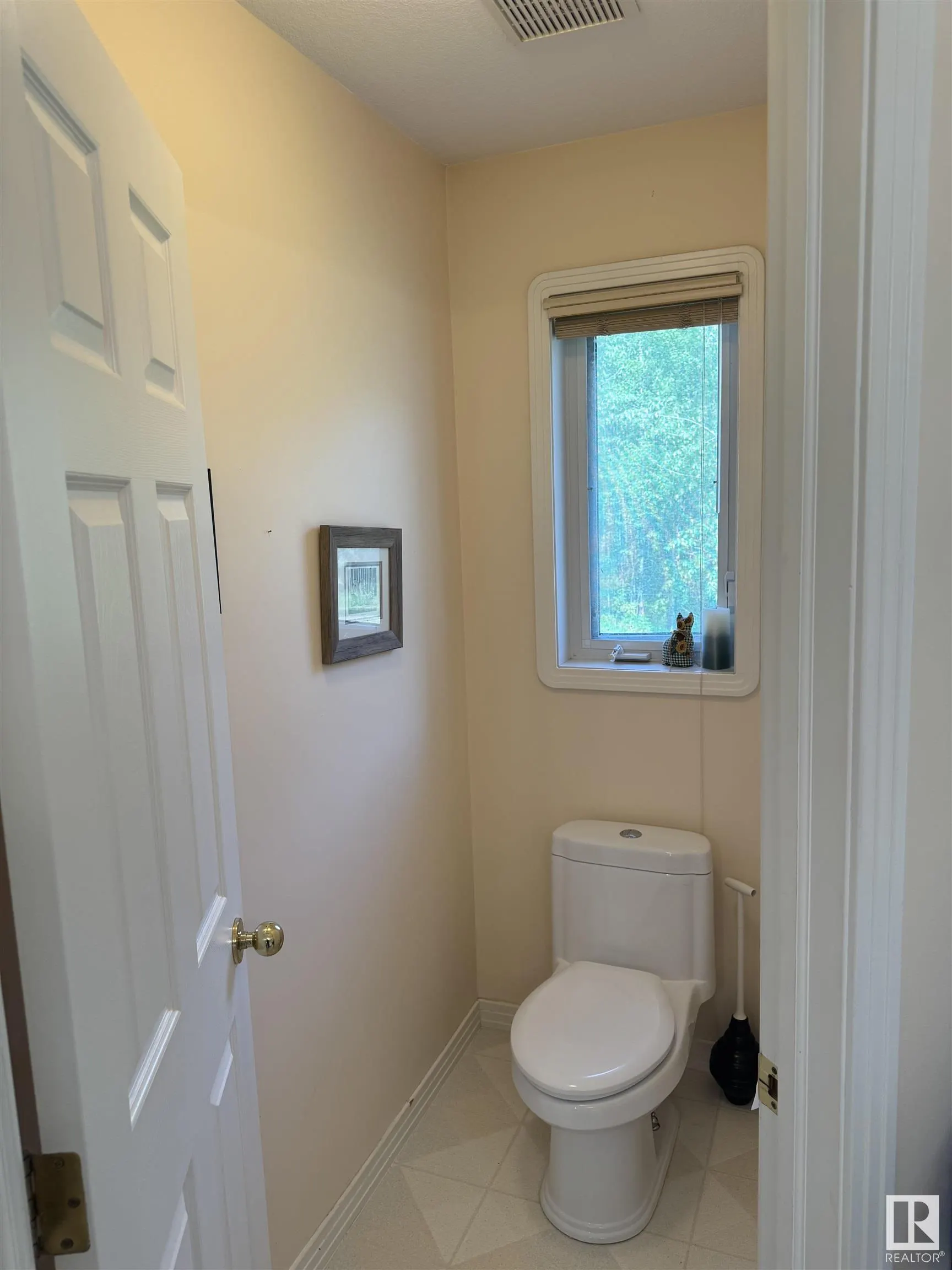 21366 TWP ROAD 530