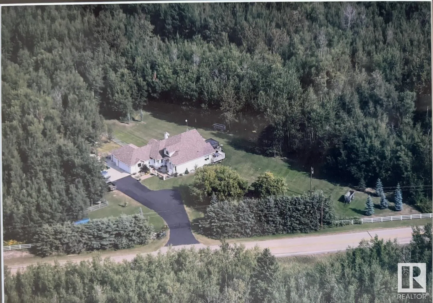 21366 TWP ROAD 530