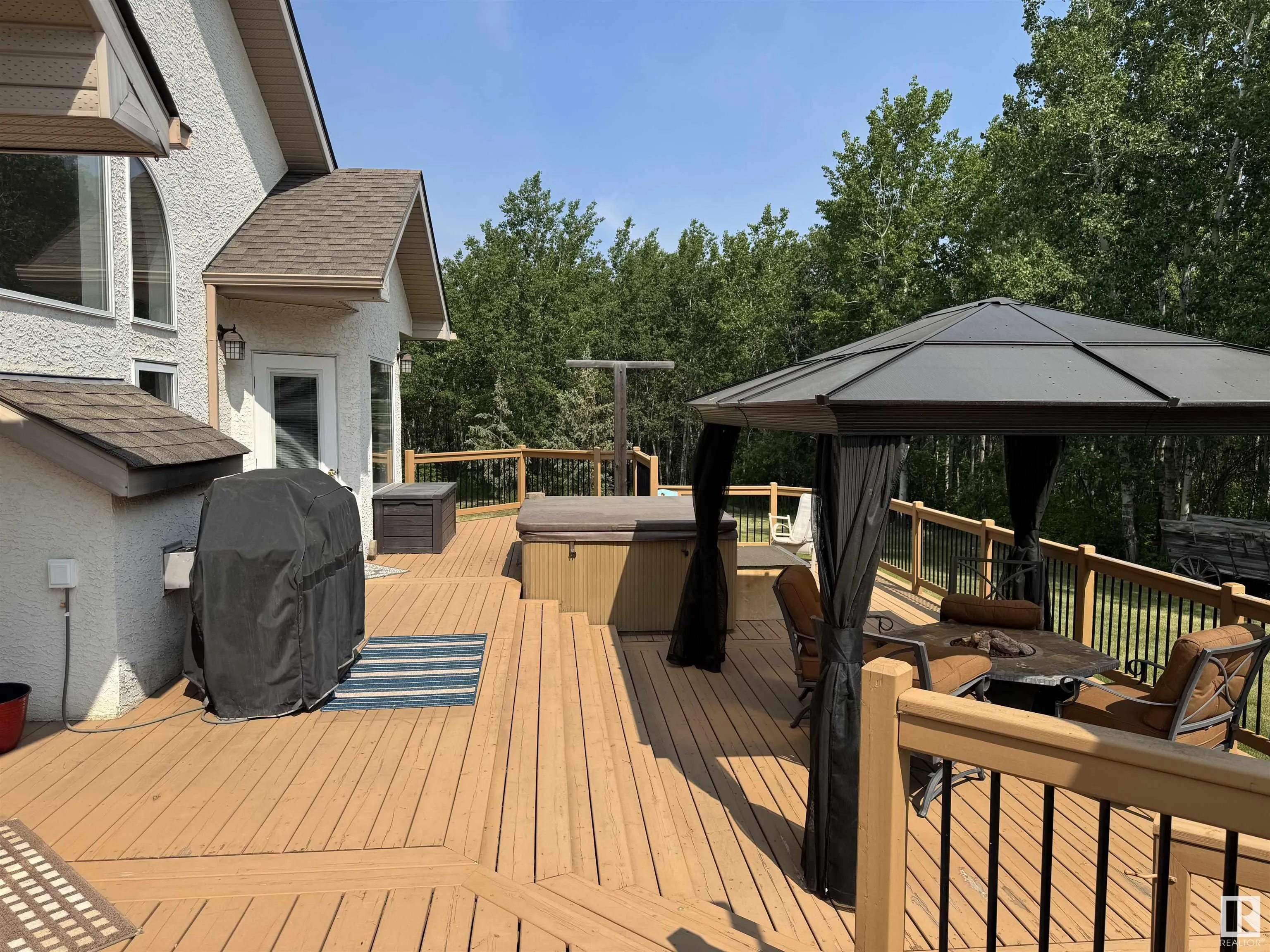 21366 TWP ROAD 530