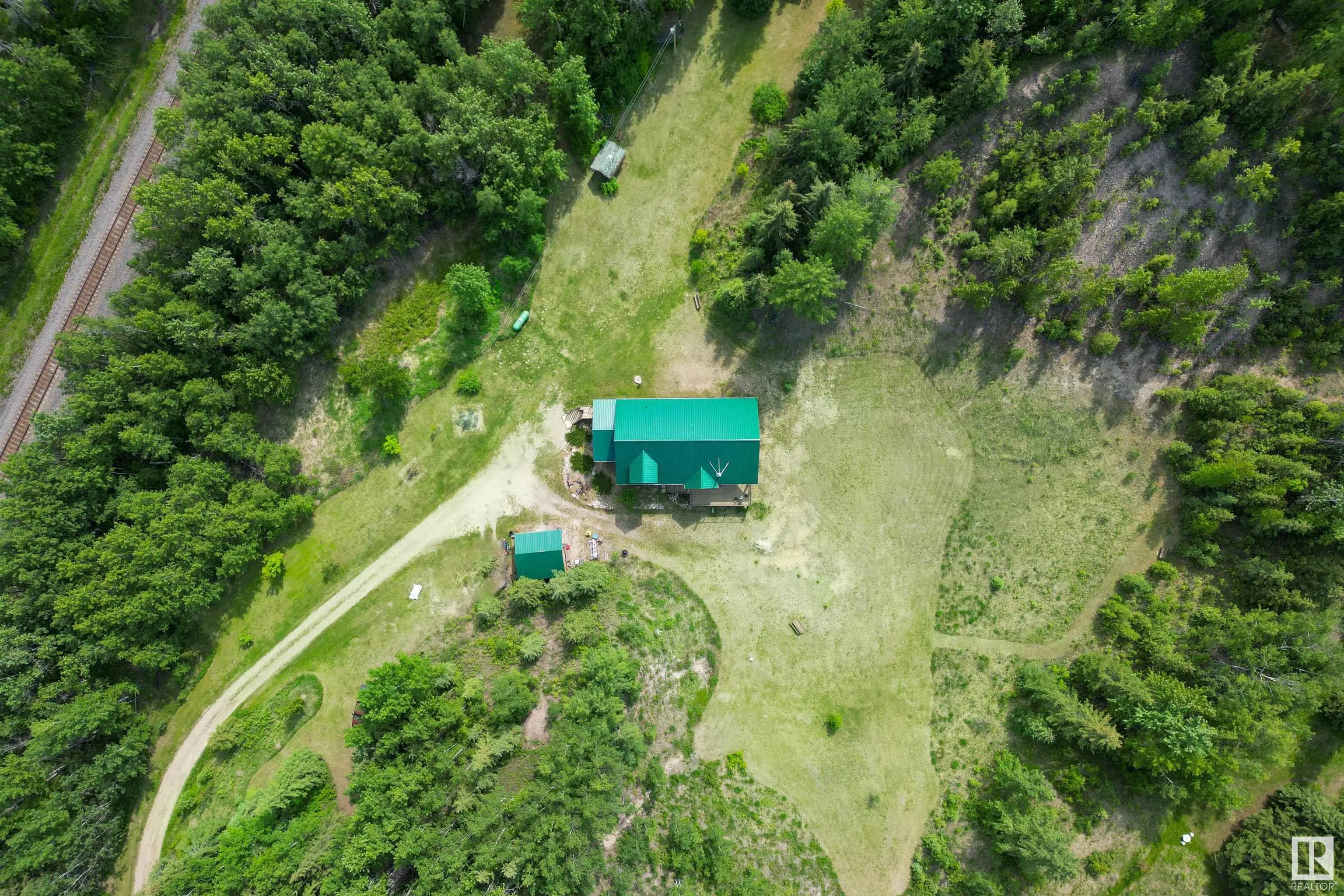 53309 A 65 Range Road