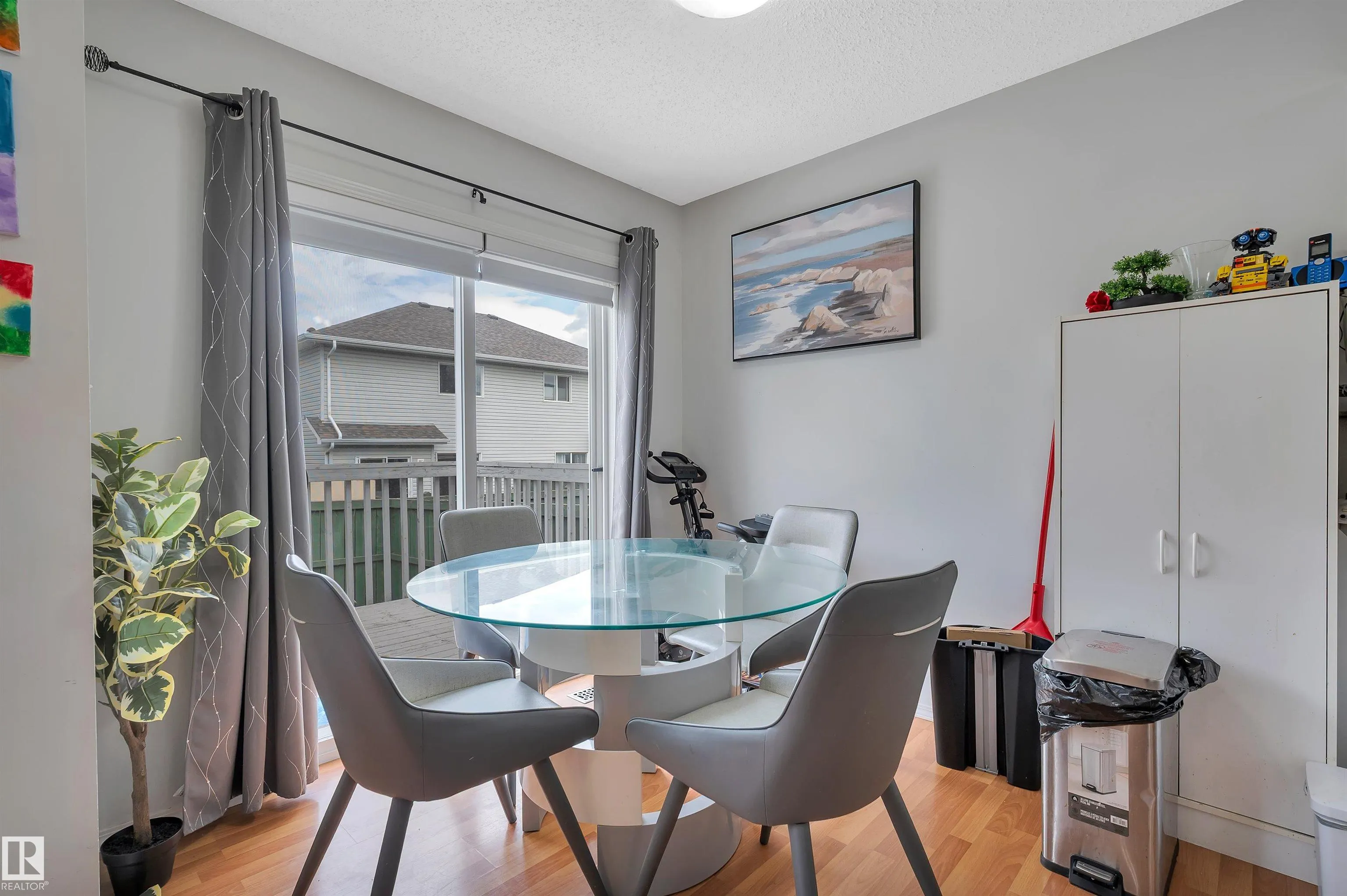 115 CHESTERMERE Drive