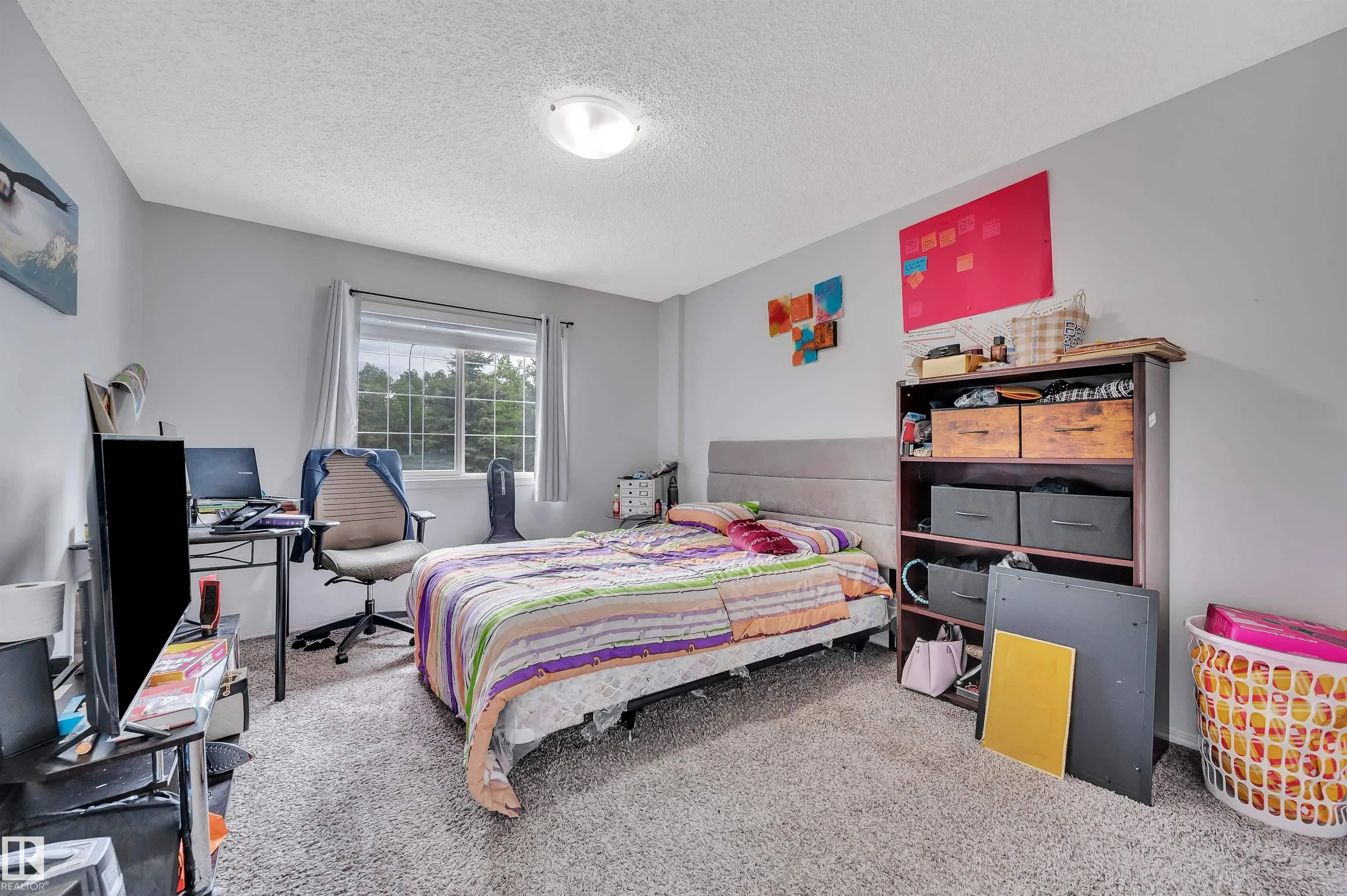 115 CHESTERMERE Drive